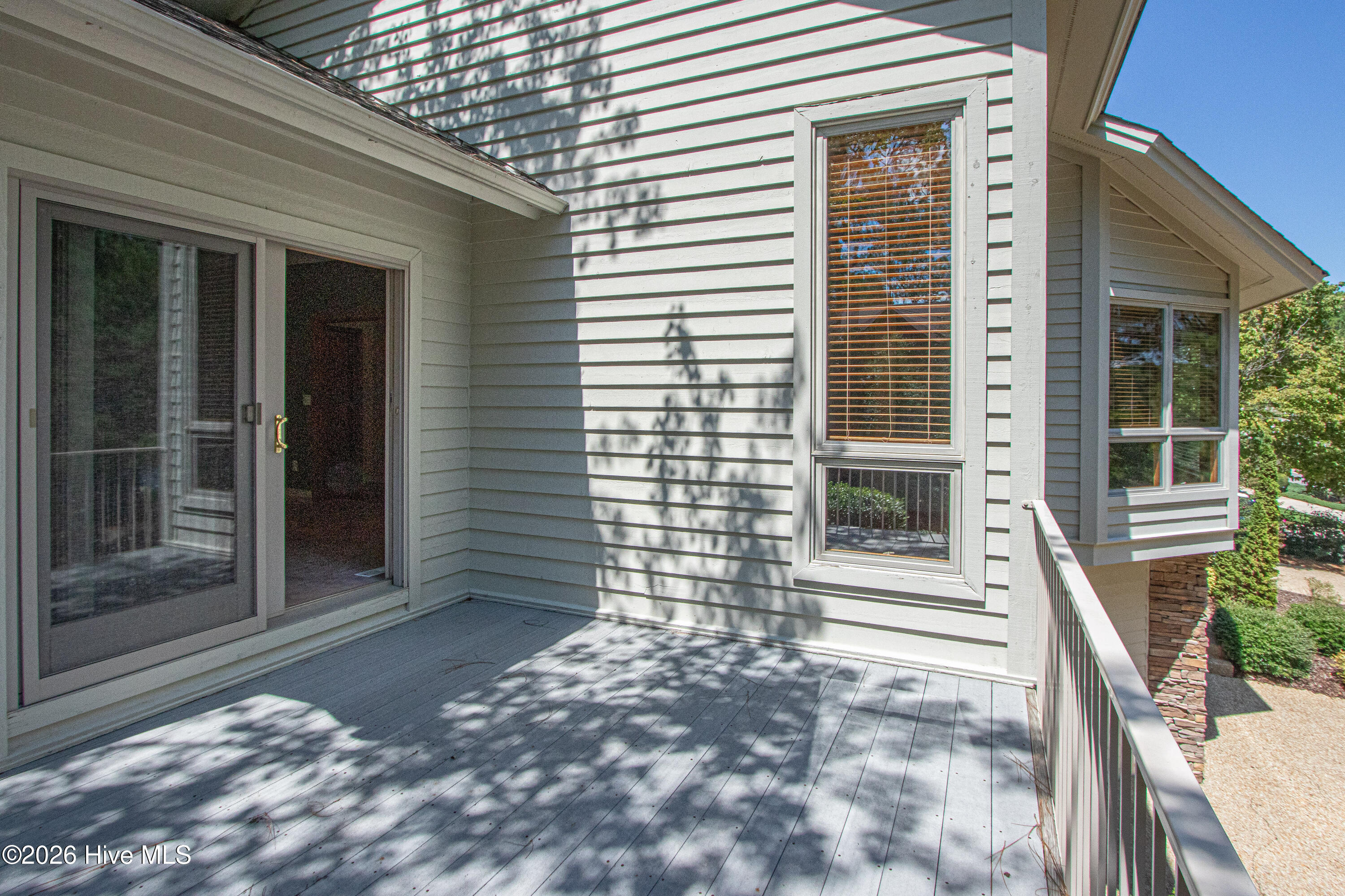 15 Shenecossett Lane Property Photo 38