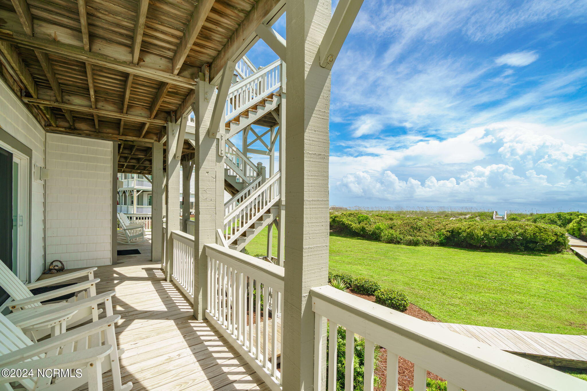 2905 Pointe West Drive B1 Pier Pointe Property Photo 10