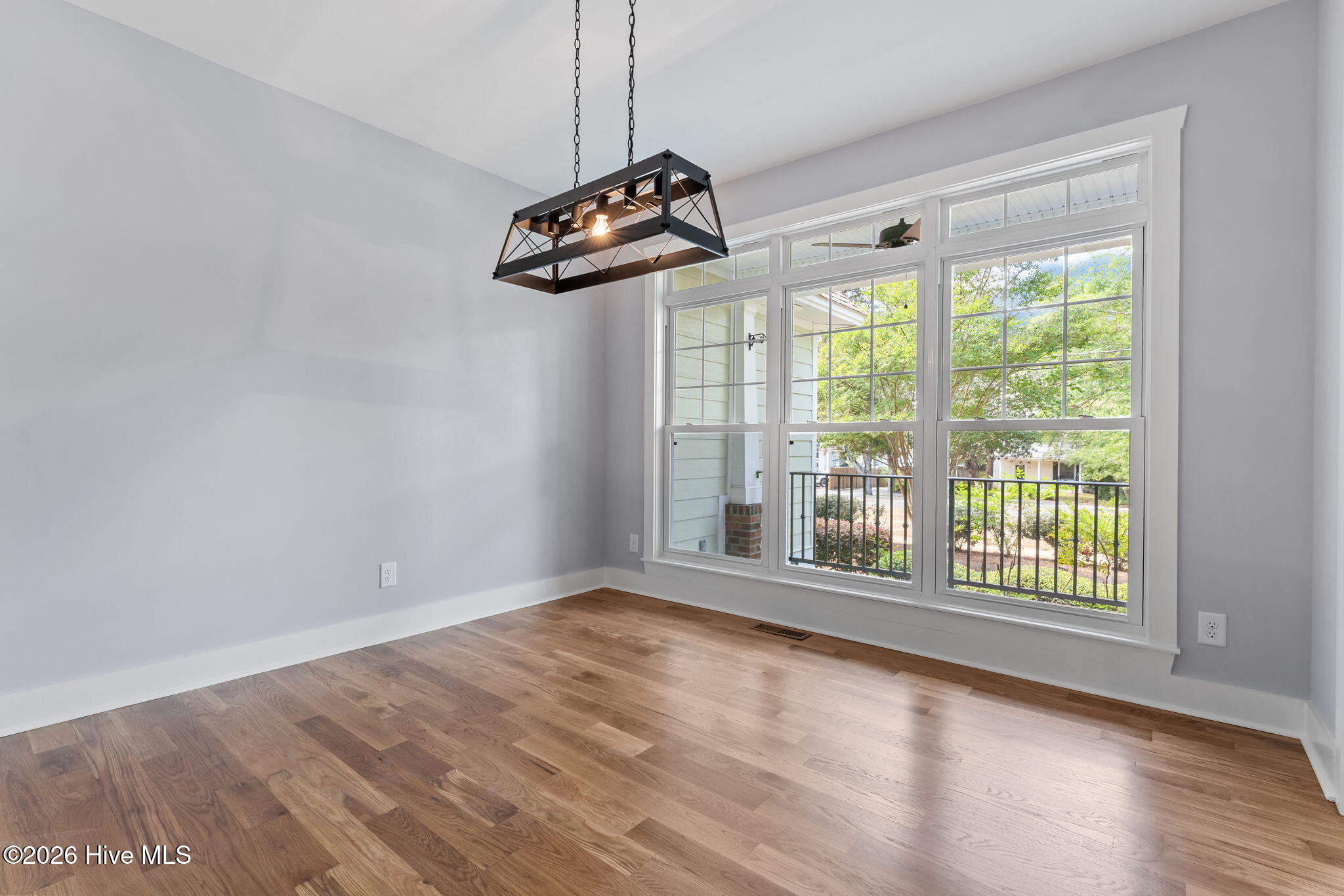 50 Dundee Road Property Photo 25
