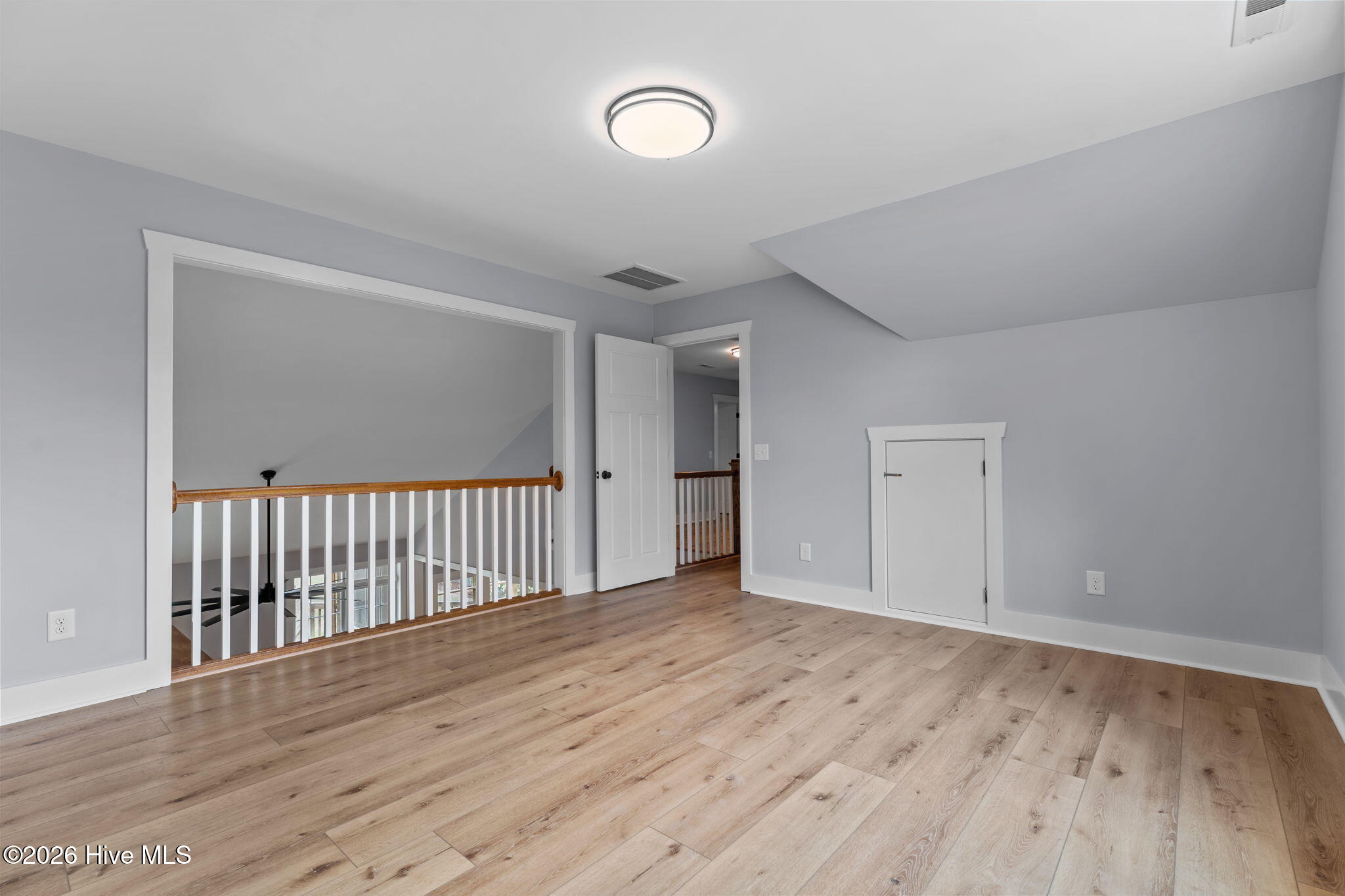 50 Dundee Road Property Photo 44