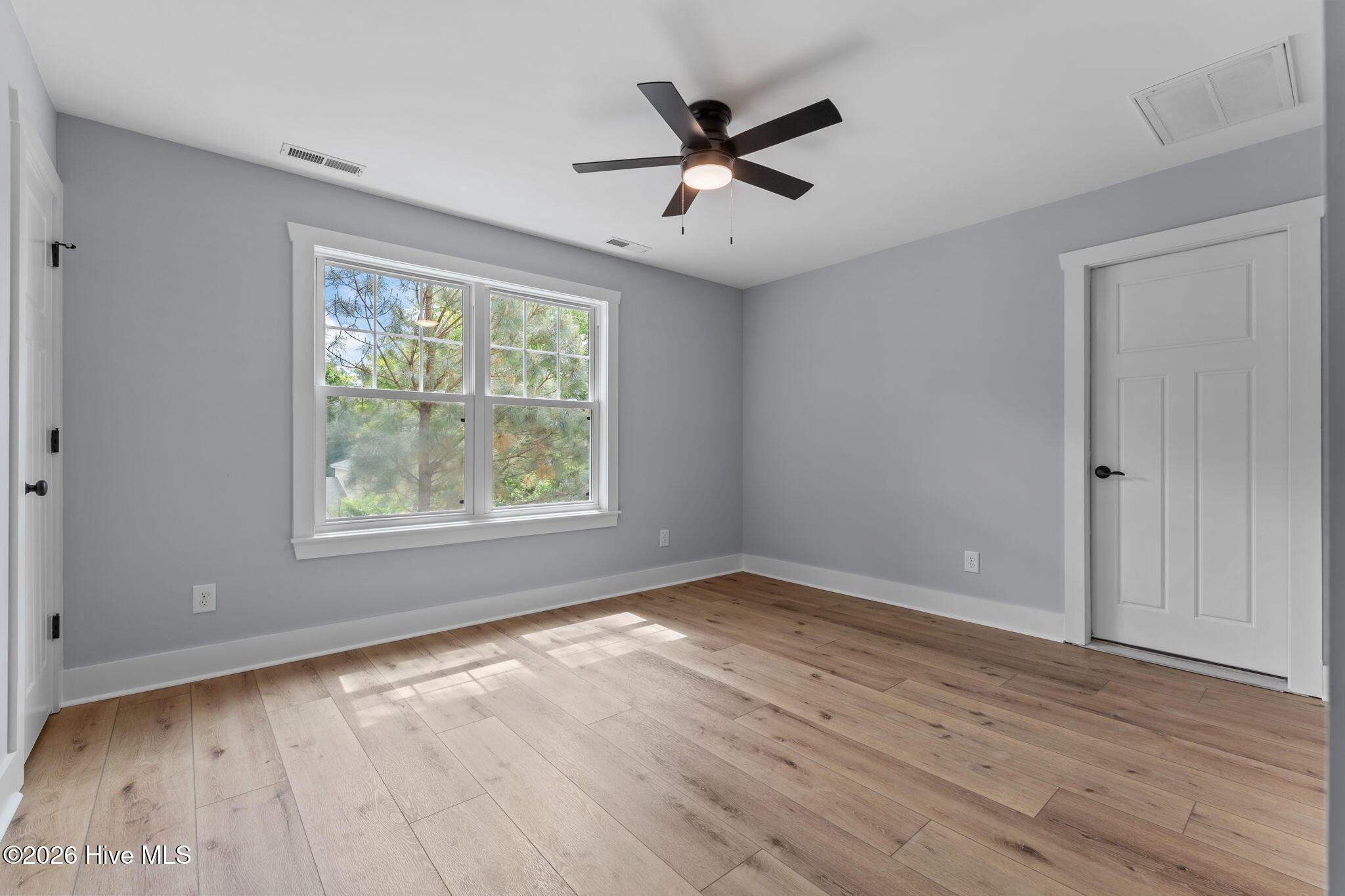 50 Dundee Road Property Photo 45