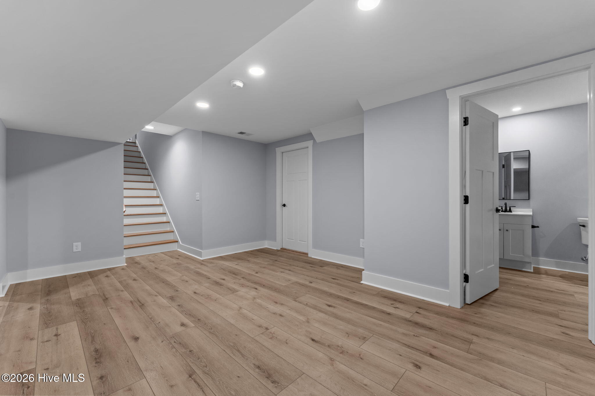 50 Dundee Road Property Photo 53