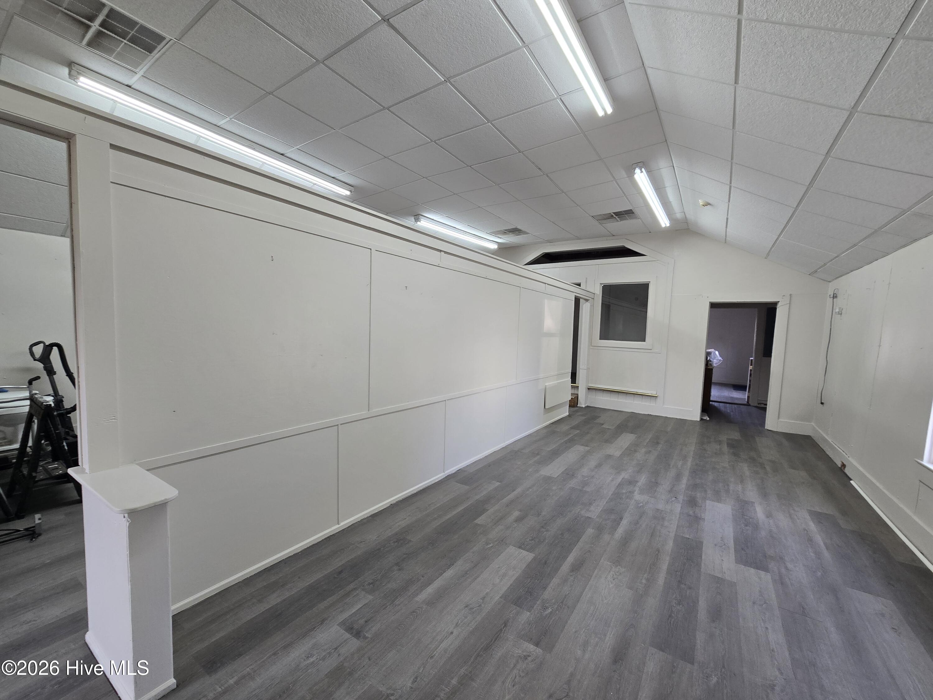 1000 Maple Street Property Photo 3