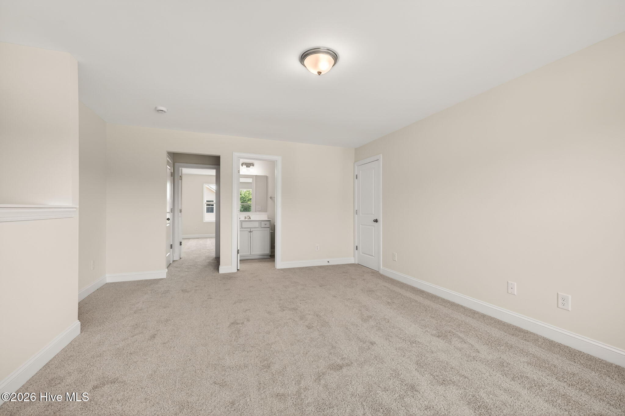 82 Maverick Lane Property Photo 28