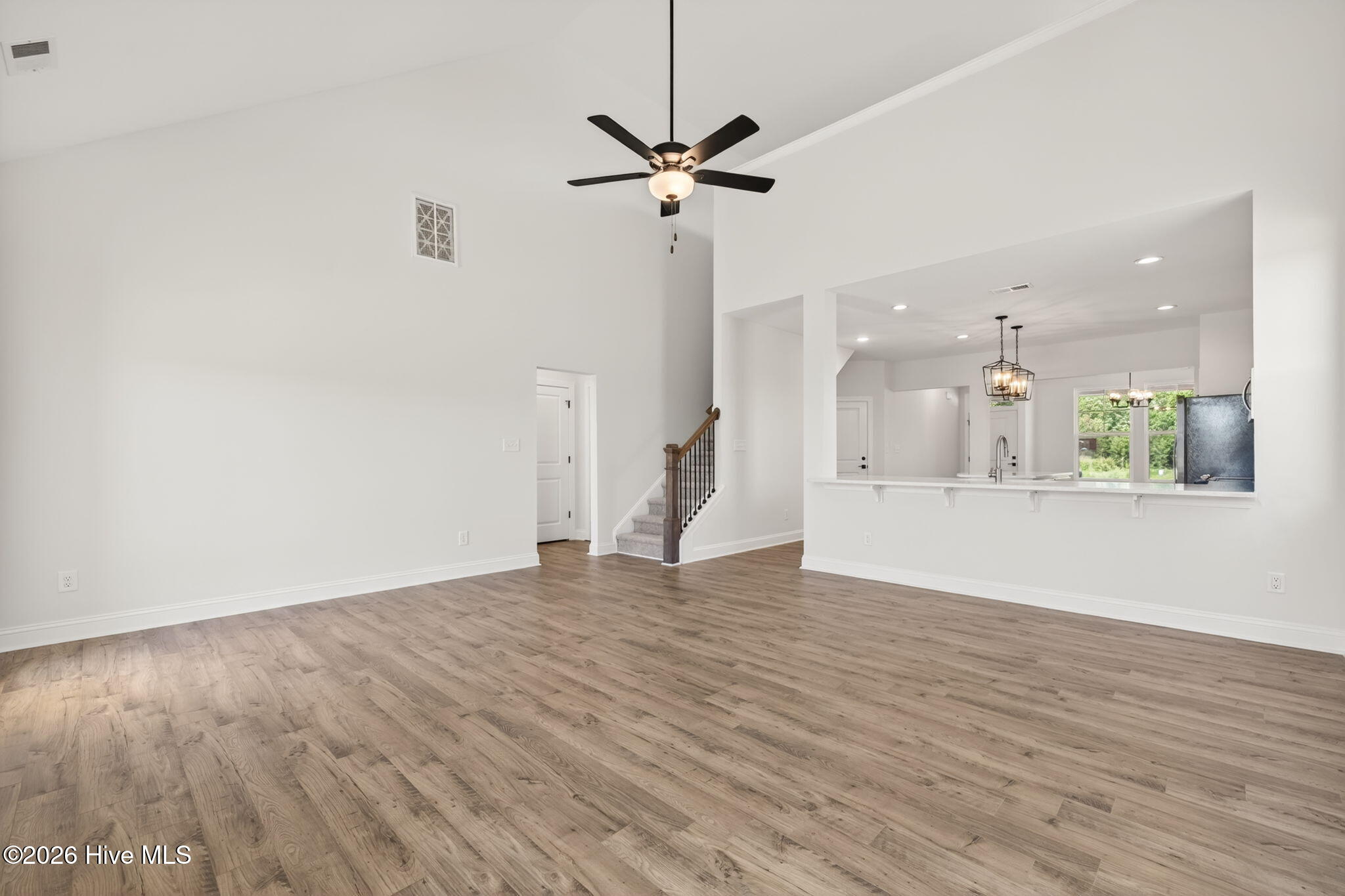 102 Maverick Lane Property Photo 10