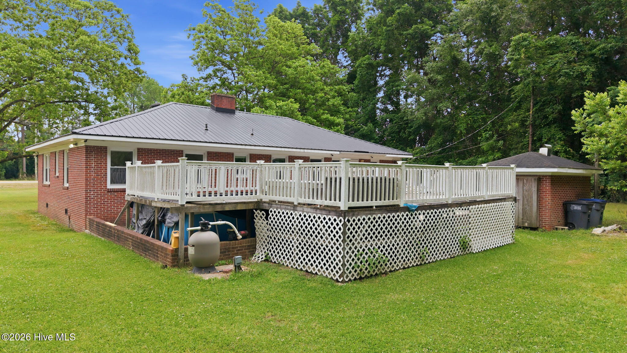 1050 Springfield Road Property Photo 5
