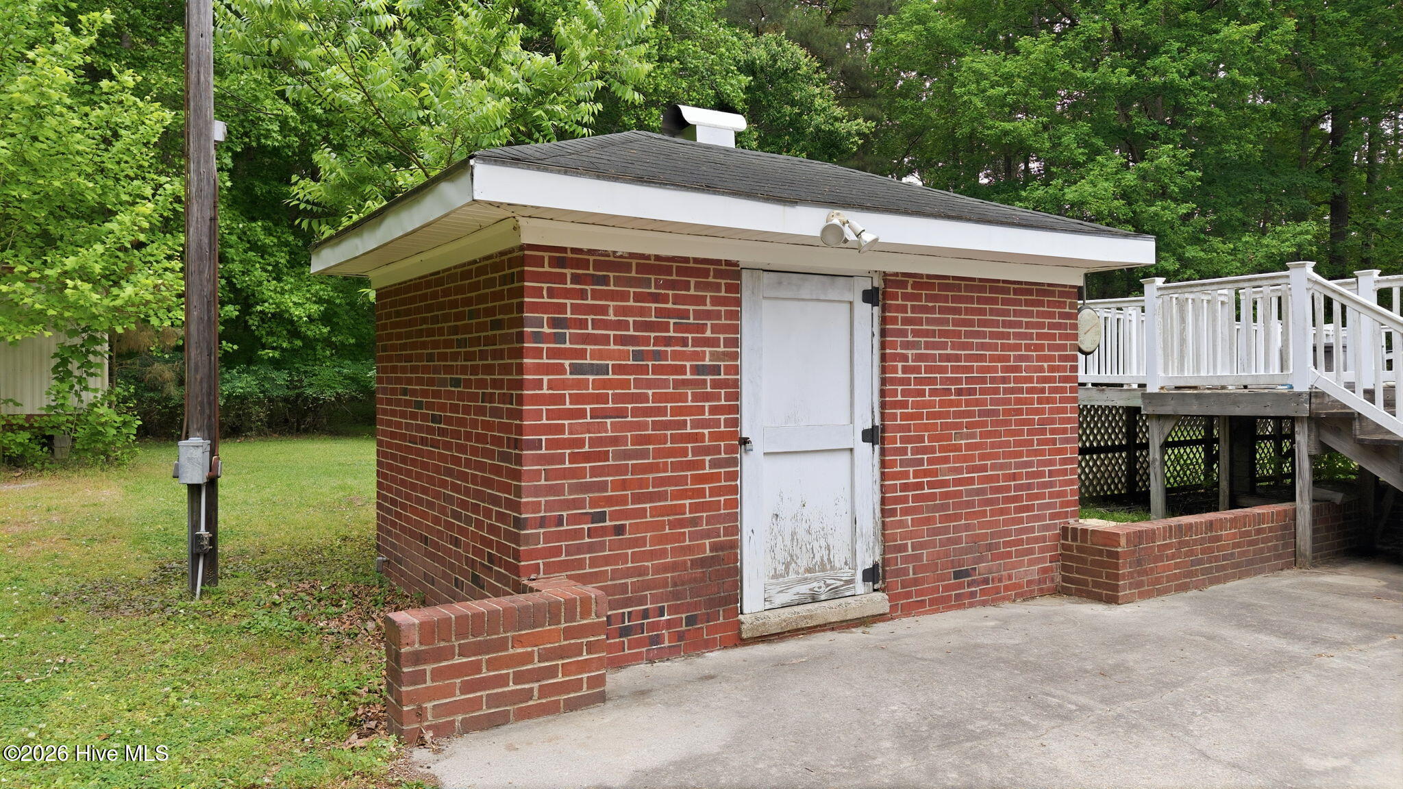 1050 Springfield Road Property Photo 7