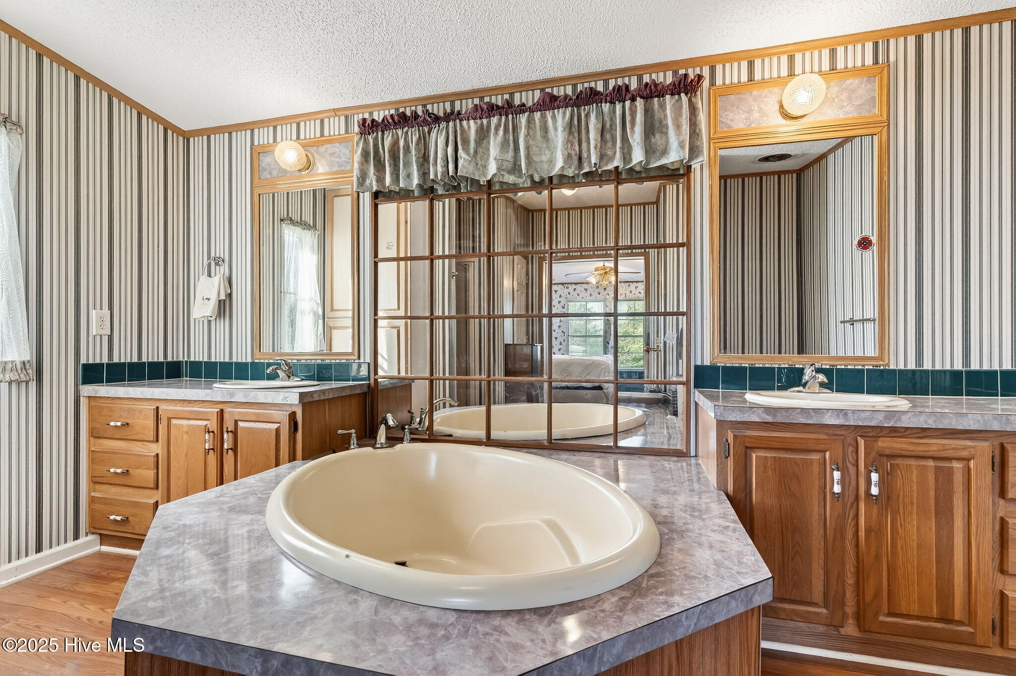 1190 Sanders Road Property Photo 60