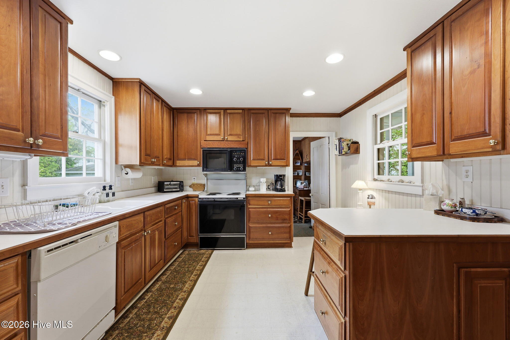 307 Ann Street Property Photo 16