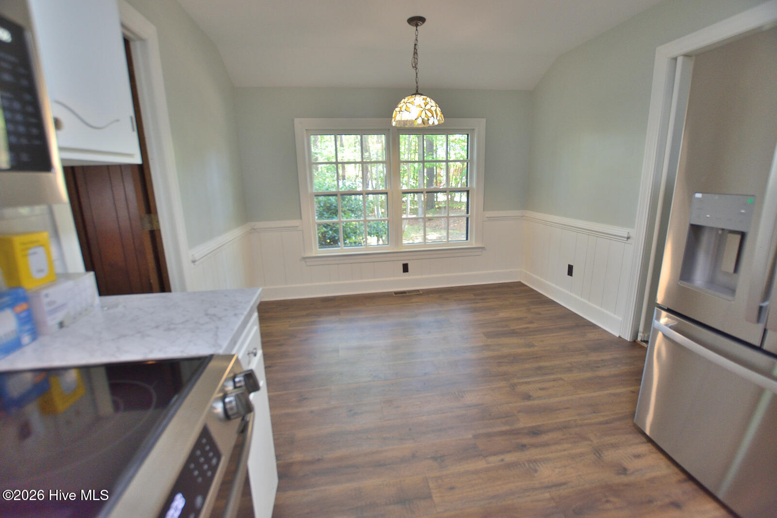 117 Tam O Shanter Drive Property Photo 6