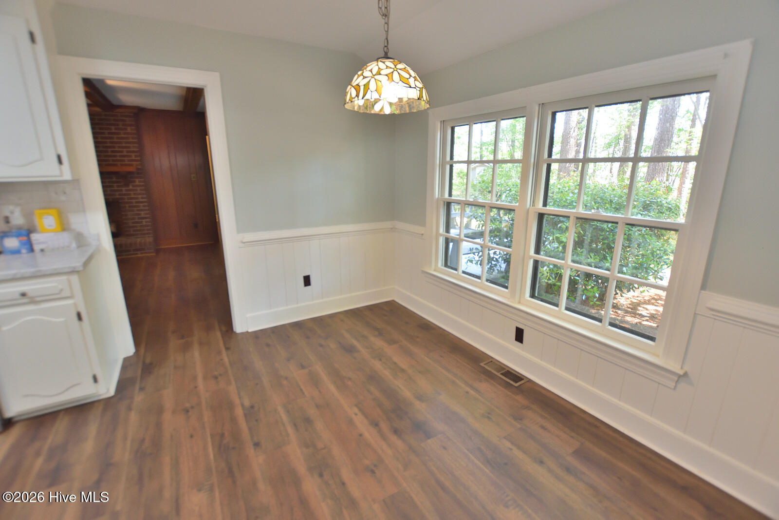 117 Tam O Shanter Drive Property Photo 12