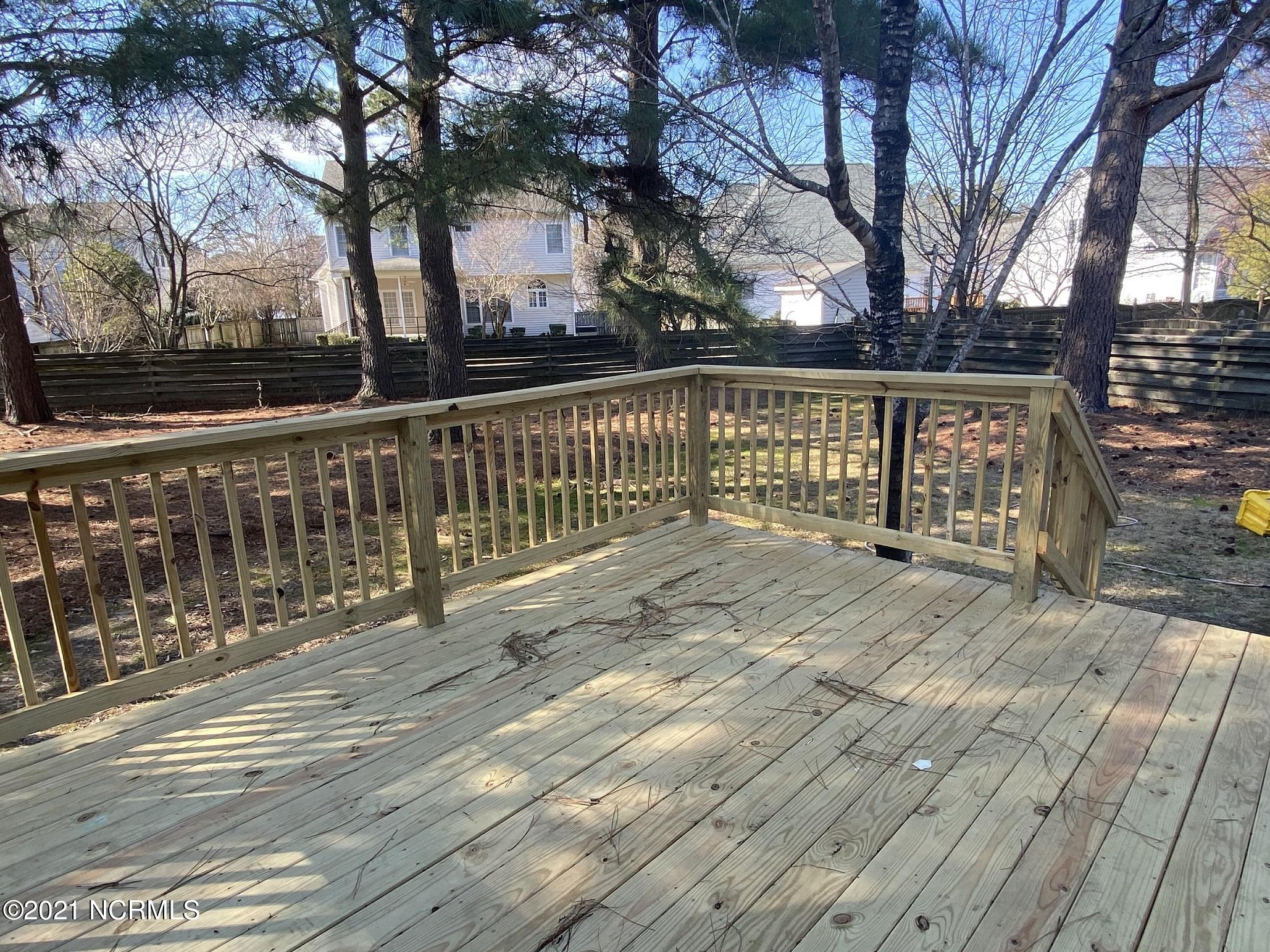 2302 Stirrup Court Property Photo 6