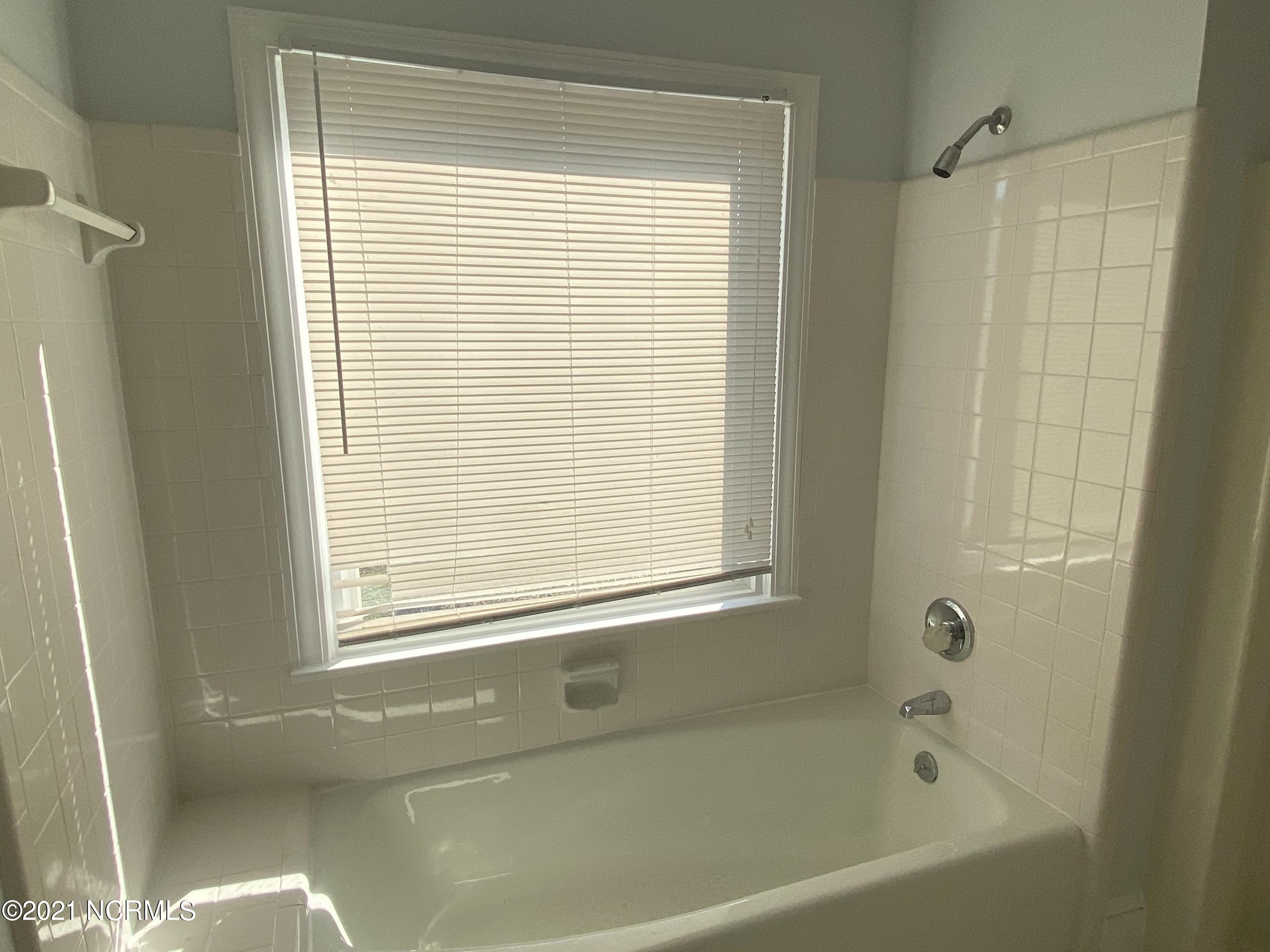 2302 Stirrup Court Property Photo 9