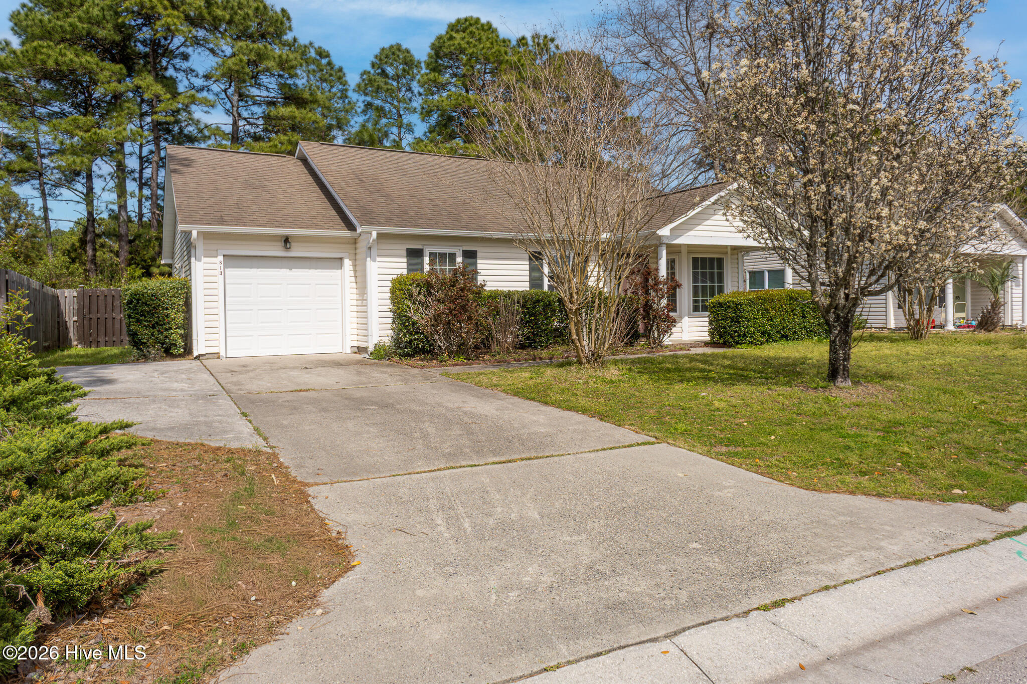 813 Brewster Lane Property Photo 2