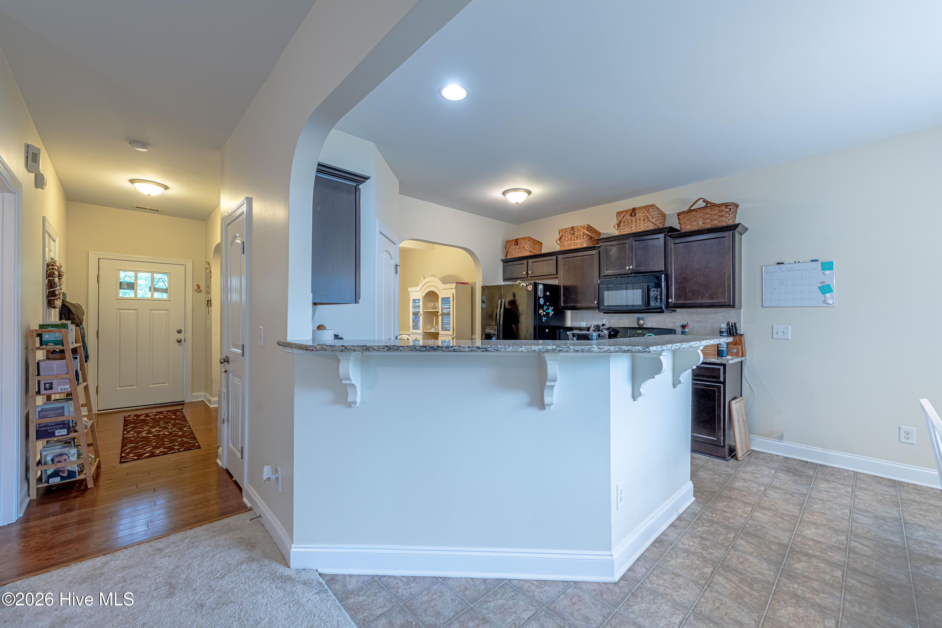713 Oleander Street Property Photo 7