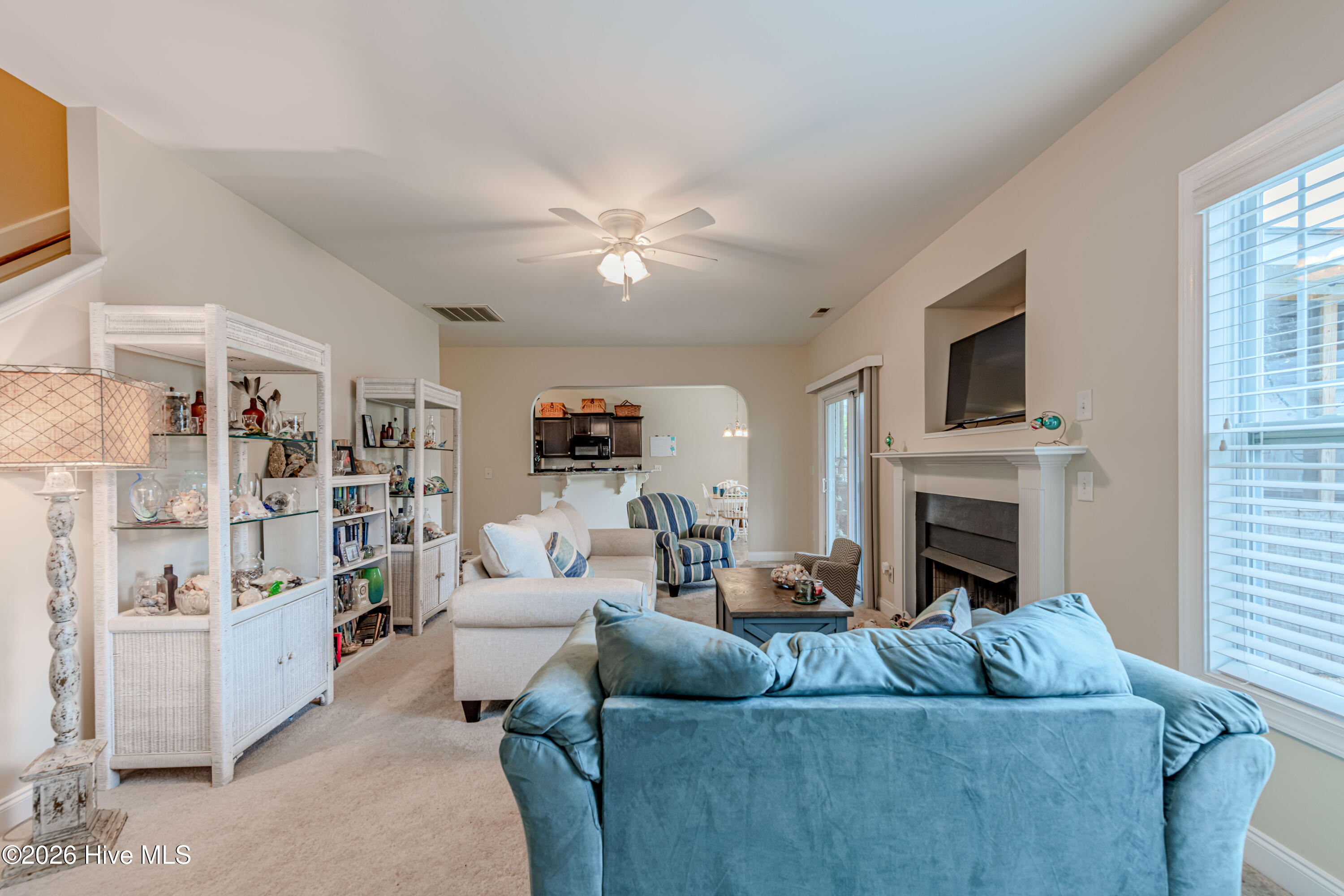713 Oleander Street Property Photo 12