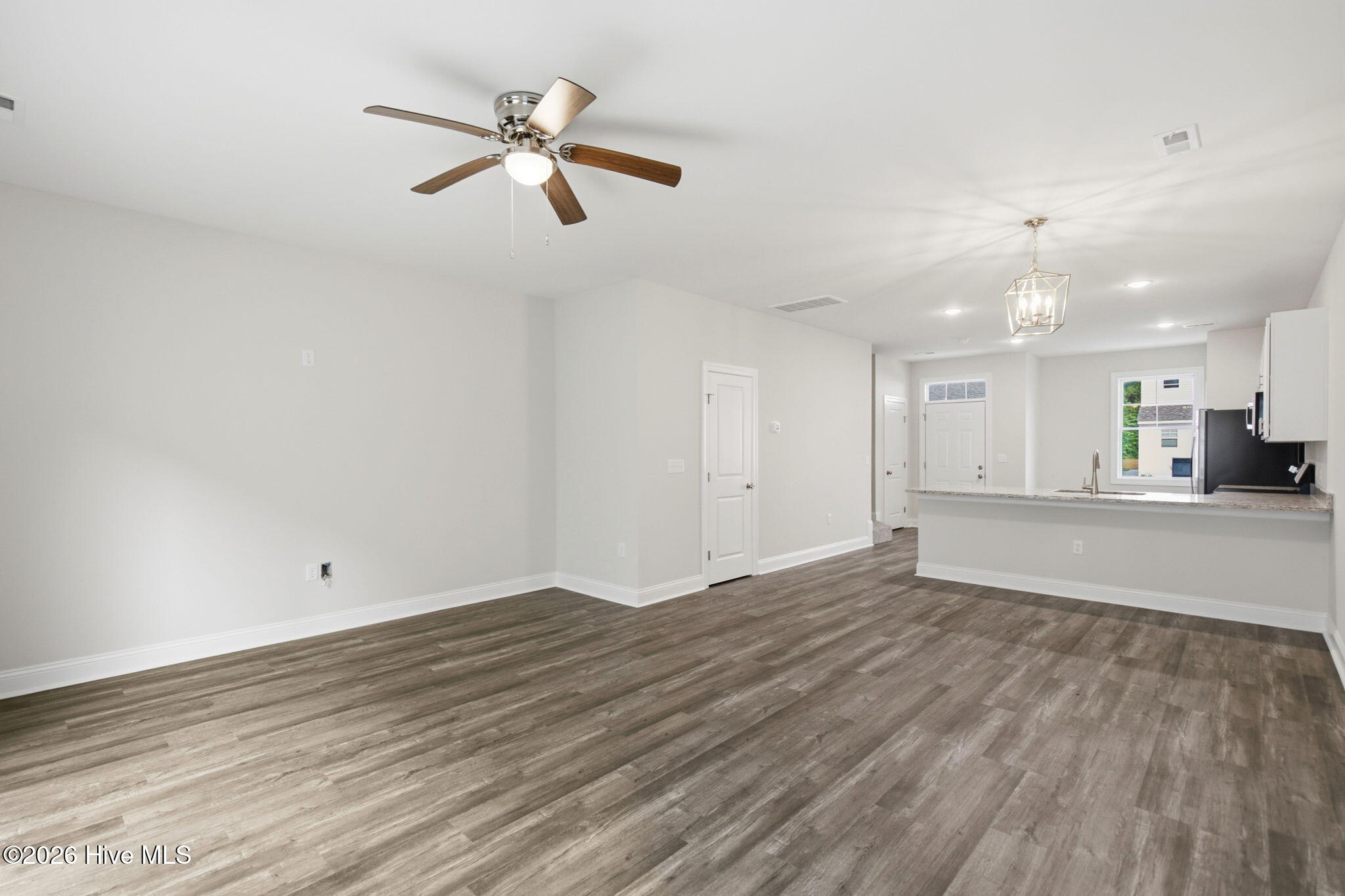 208 Sandy Cove Lane Property Photo 10