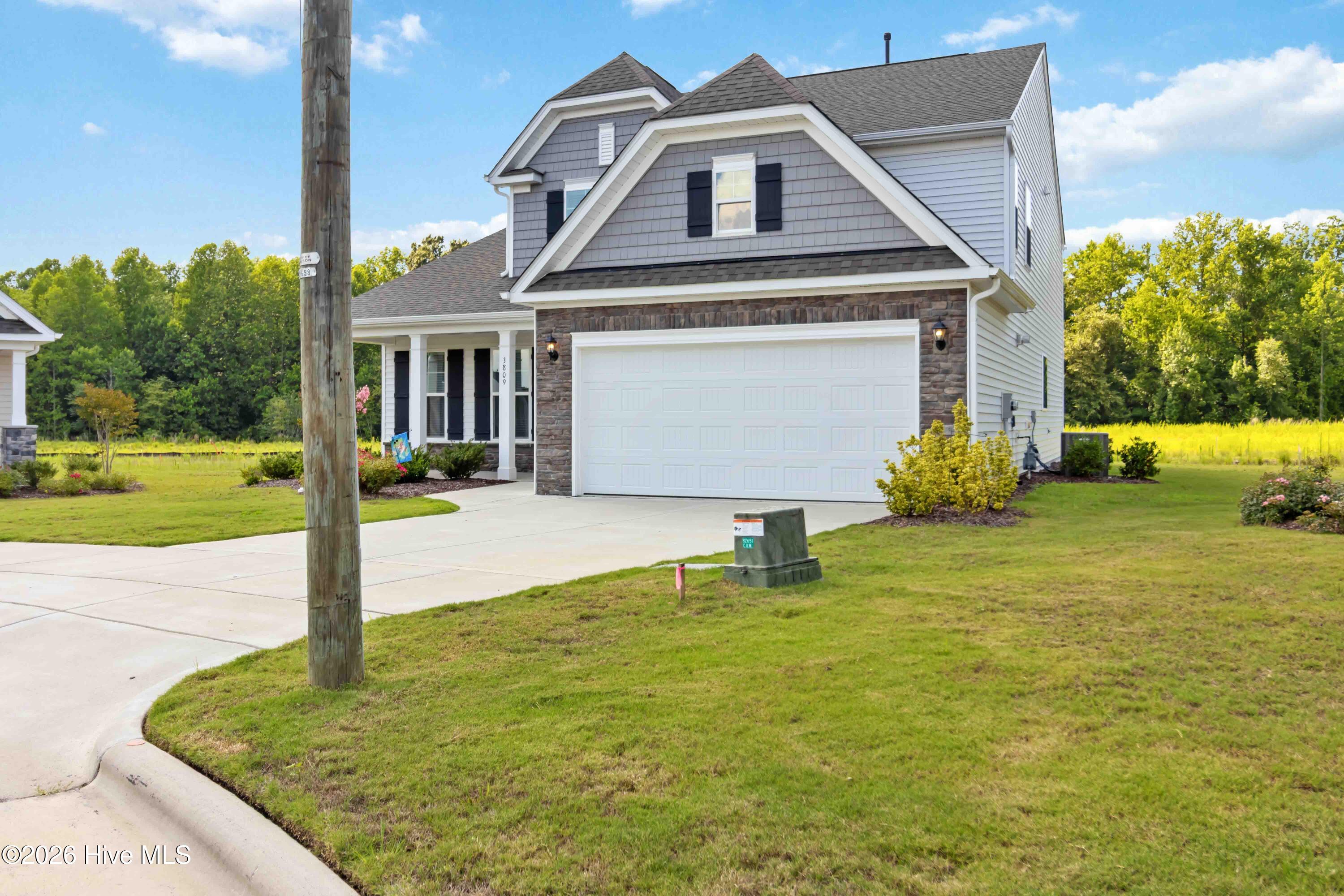 3809 Cessna Way Property Photo 4