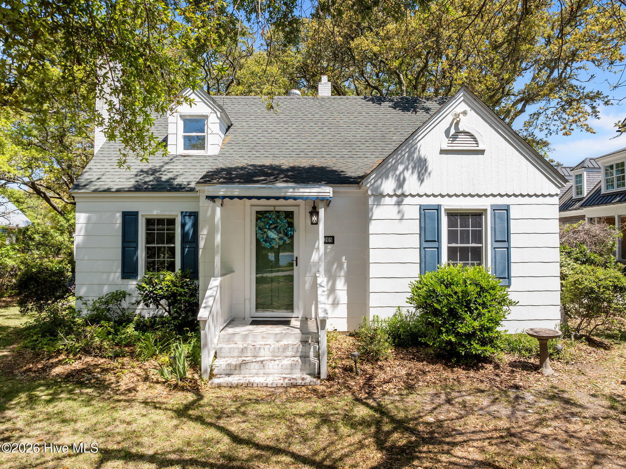 2205 Front Street Property Photo 1