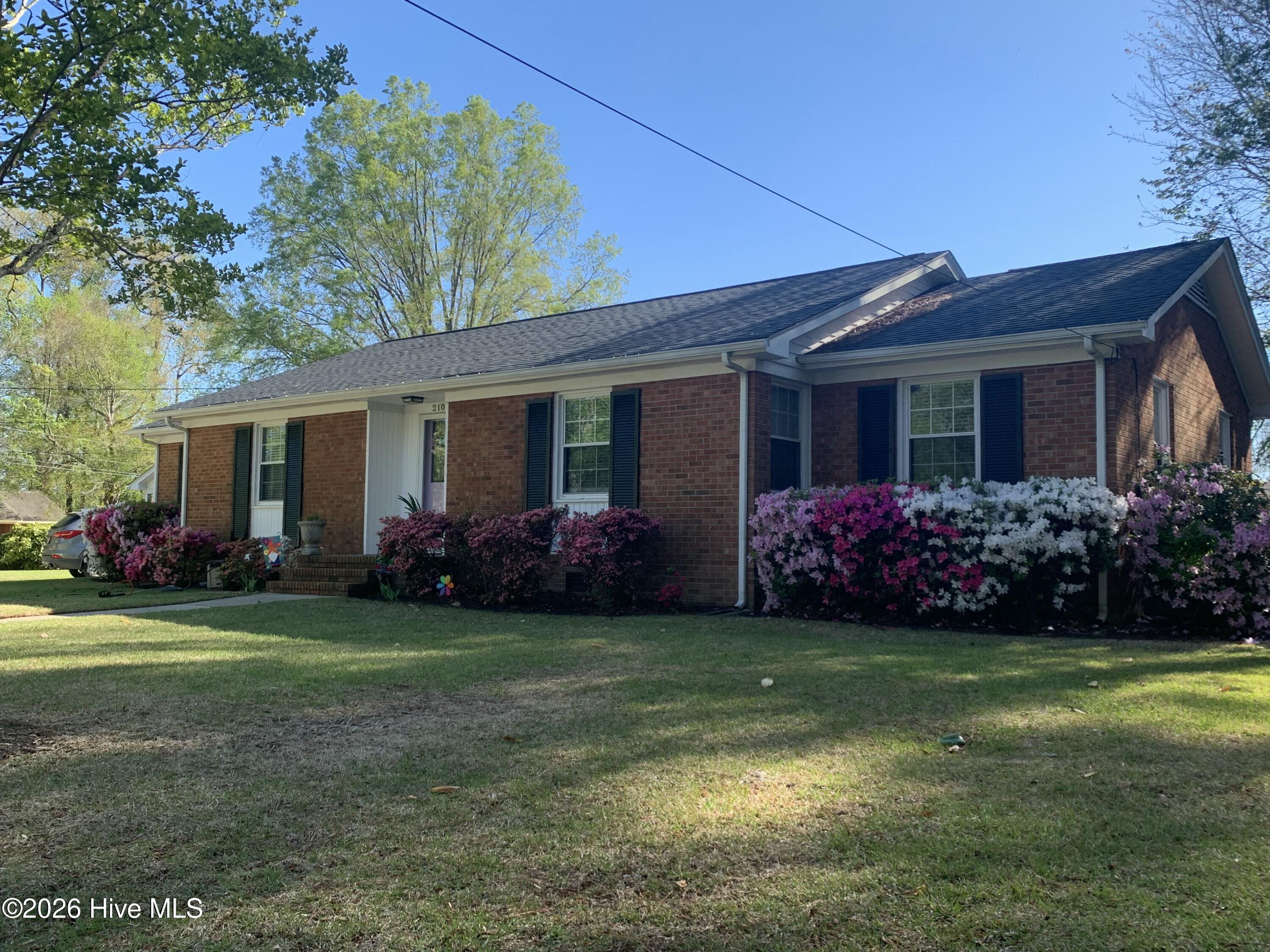 2106 Southview Drive Property Photo 19