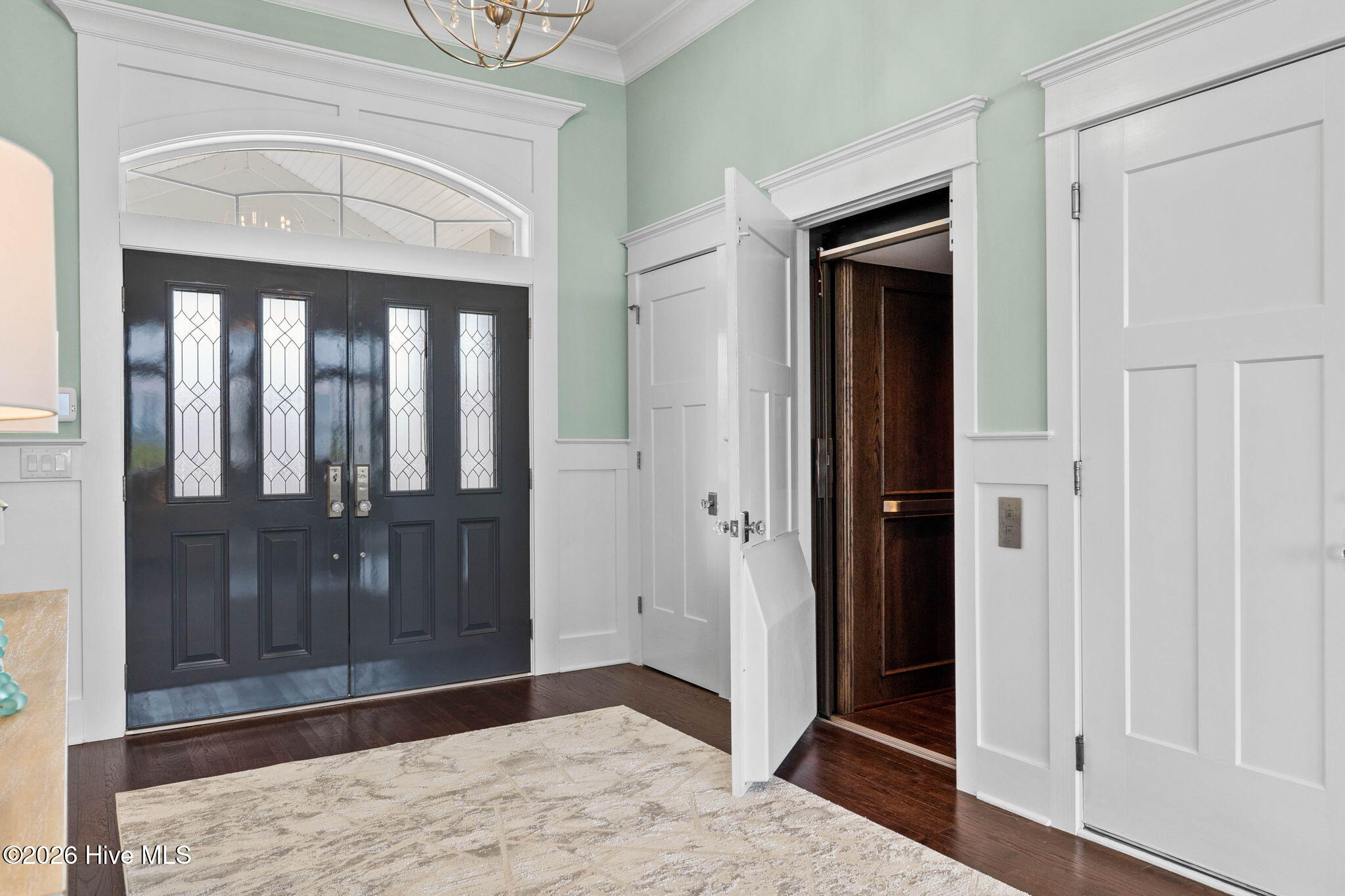 1515 N Shore Drive Property Photo 12