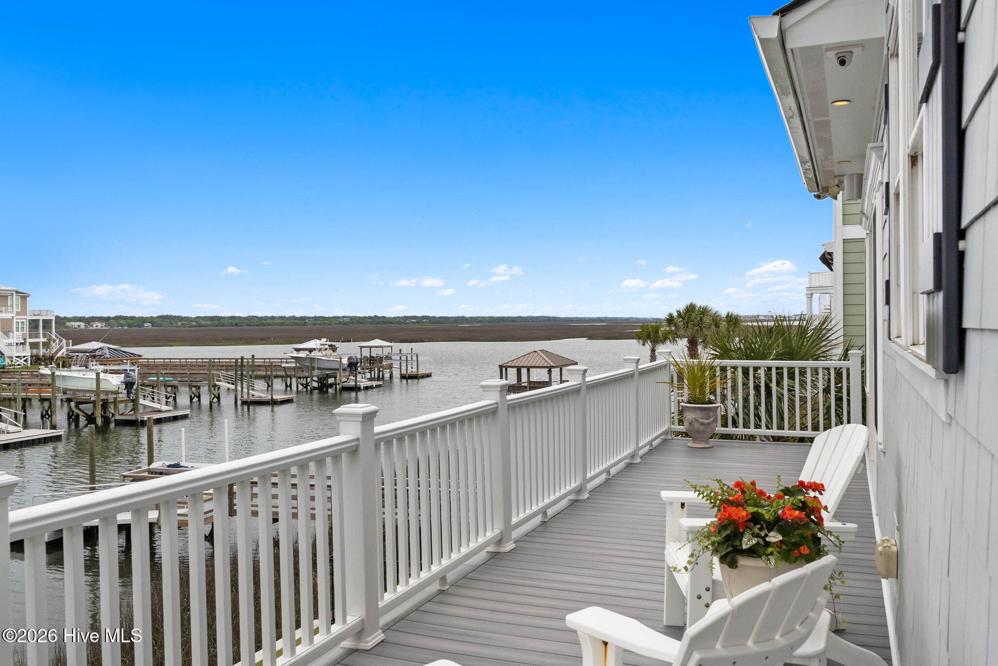 1515 N Shore Drive Property Photo 19