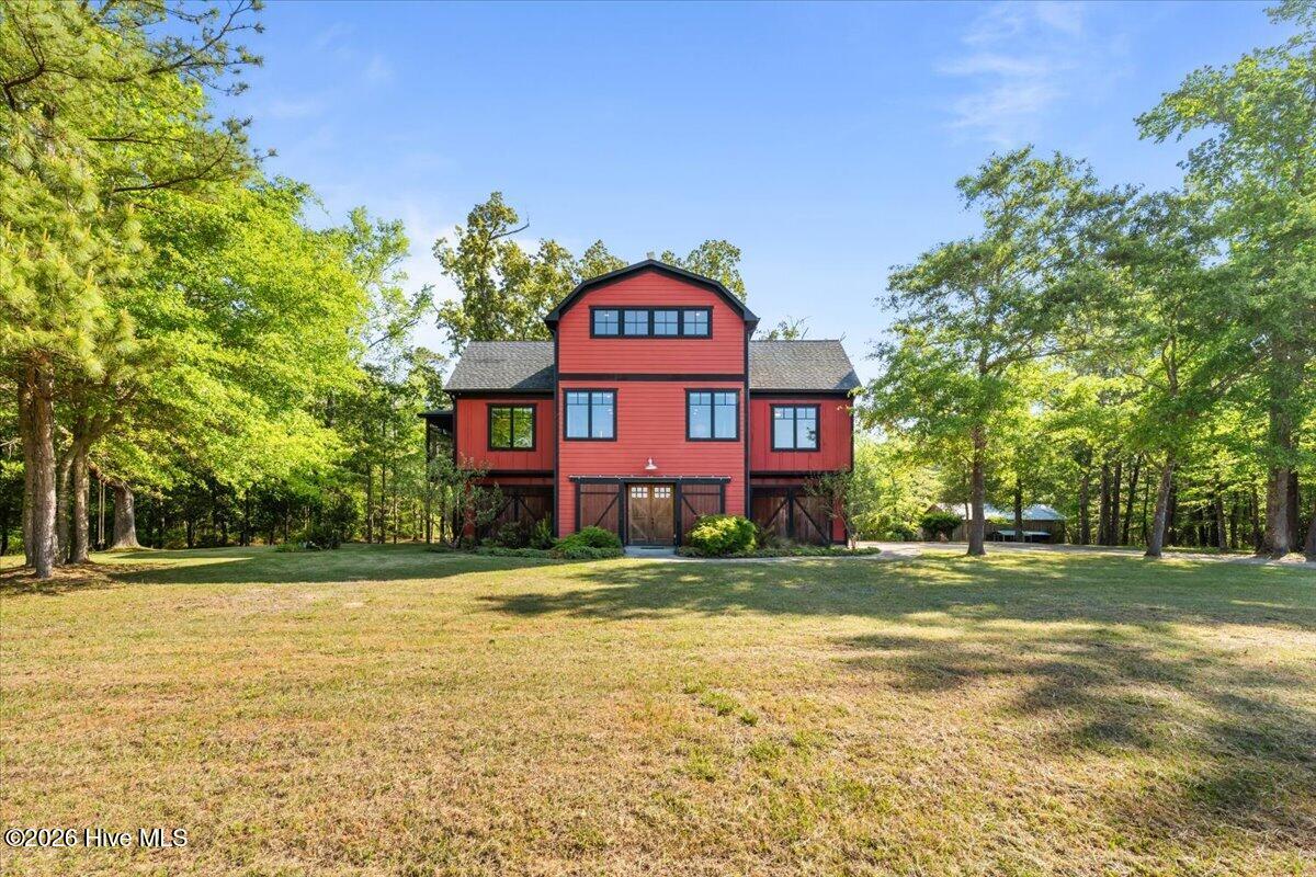 1000 Lakebay Road Property Photo 2