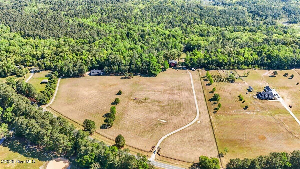 1000 Lakebay Road Property Photo 3