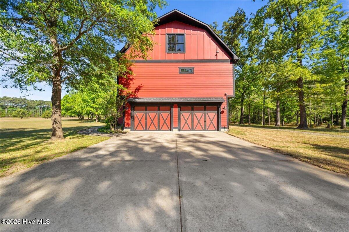 1000 Lakebay Road Property Photo 7
