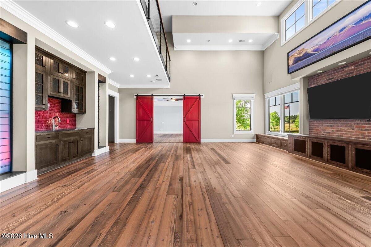1000 Lakebay Road Property Photo 12