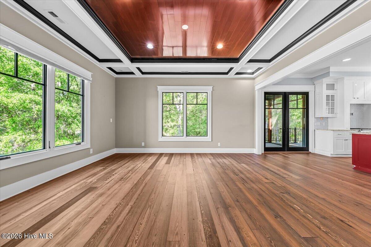 1000 Lakebay Road Property Photo 21