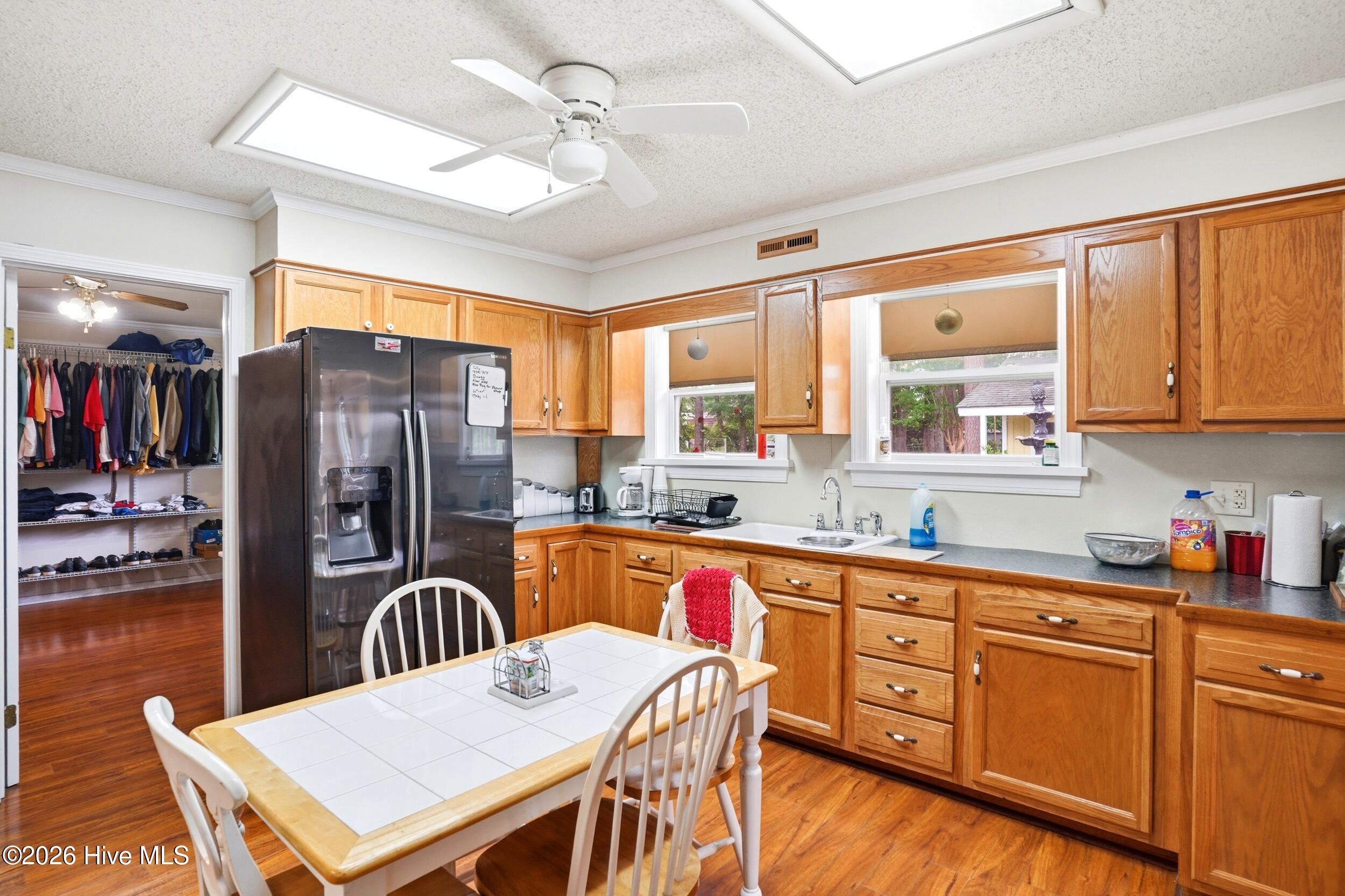 2051/2061 Dawson Cabin Road Property Photo 8