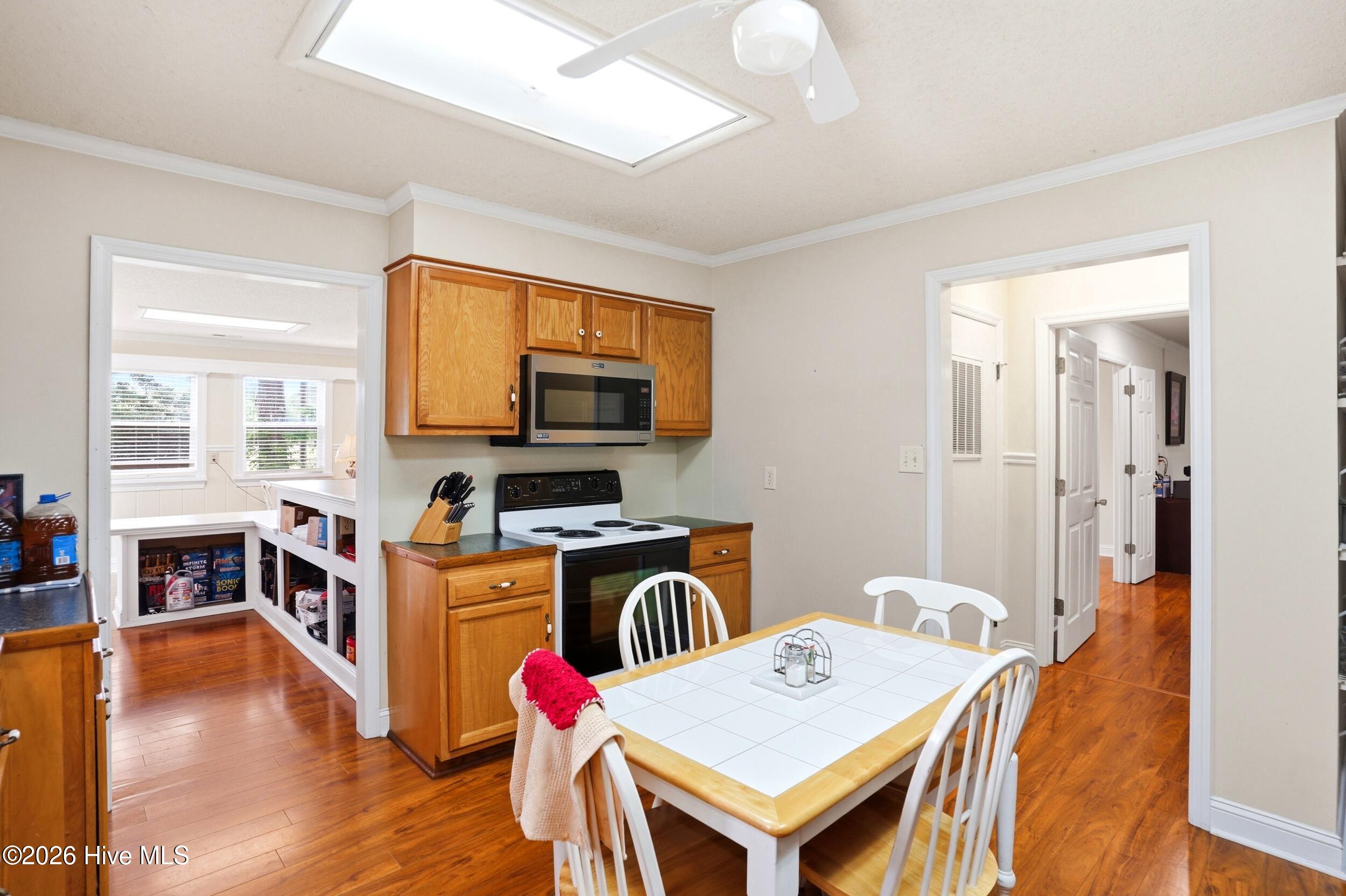 2051/2061 Dawson Cabin Road Property Photo 9