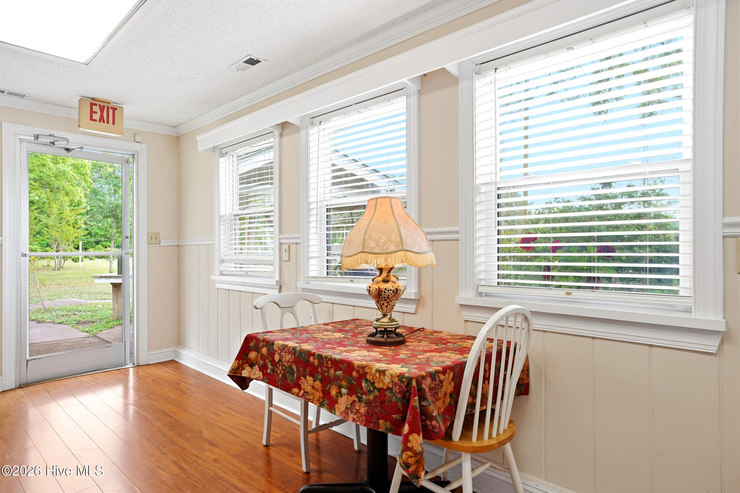 2051/2061 Dawson Cabin Road Property Photo 11