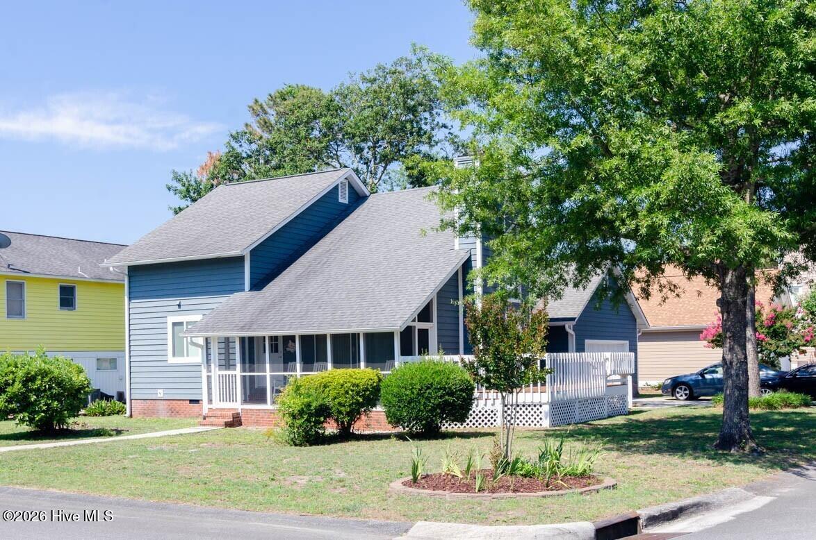 901 Seafarer Drive Property Photo 3