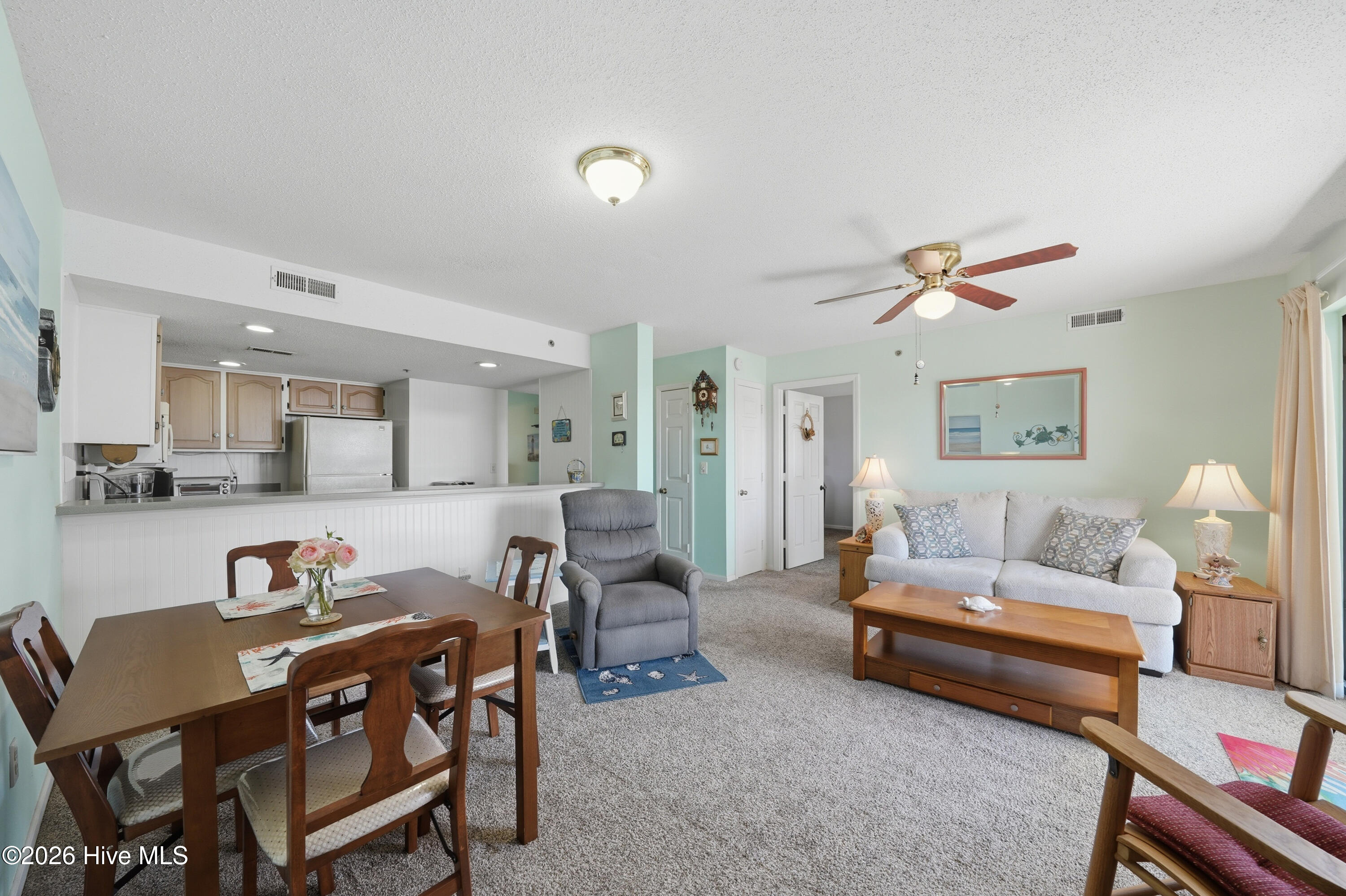 1518 Lake Park Boulevard S Unit 2b Property Photo 20