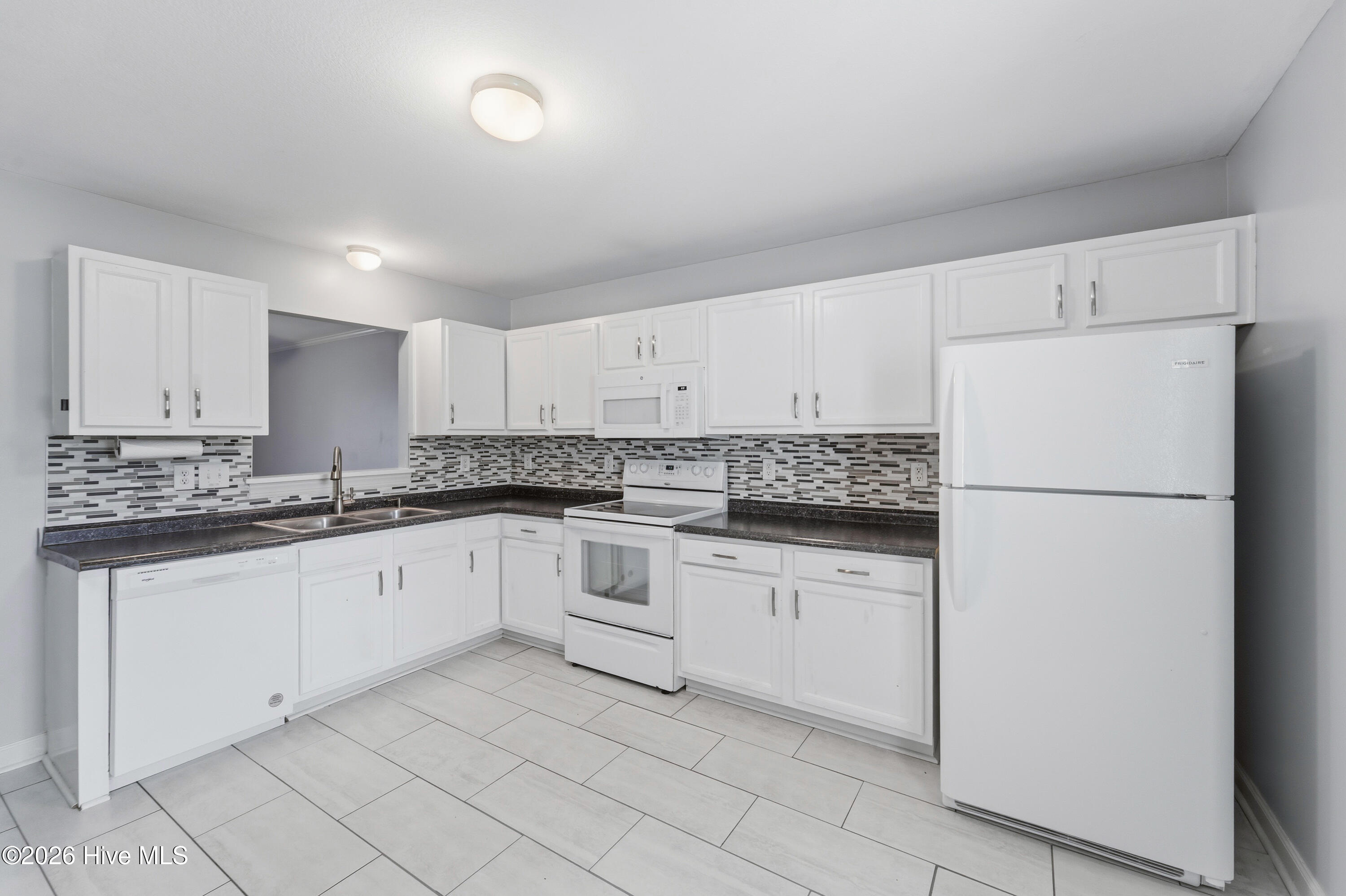 307 Bridgewood Drive Property Photo 15