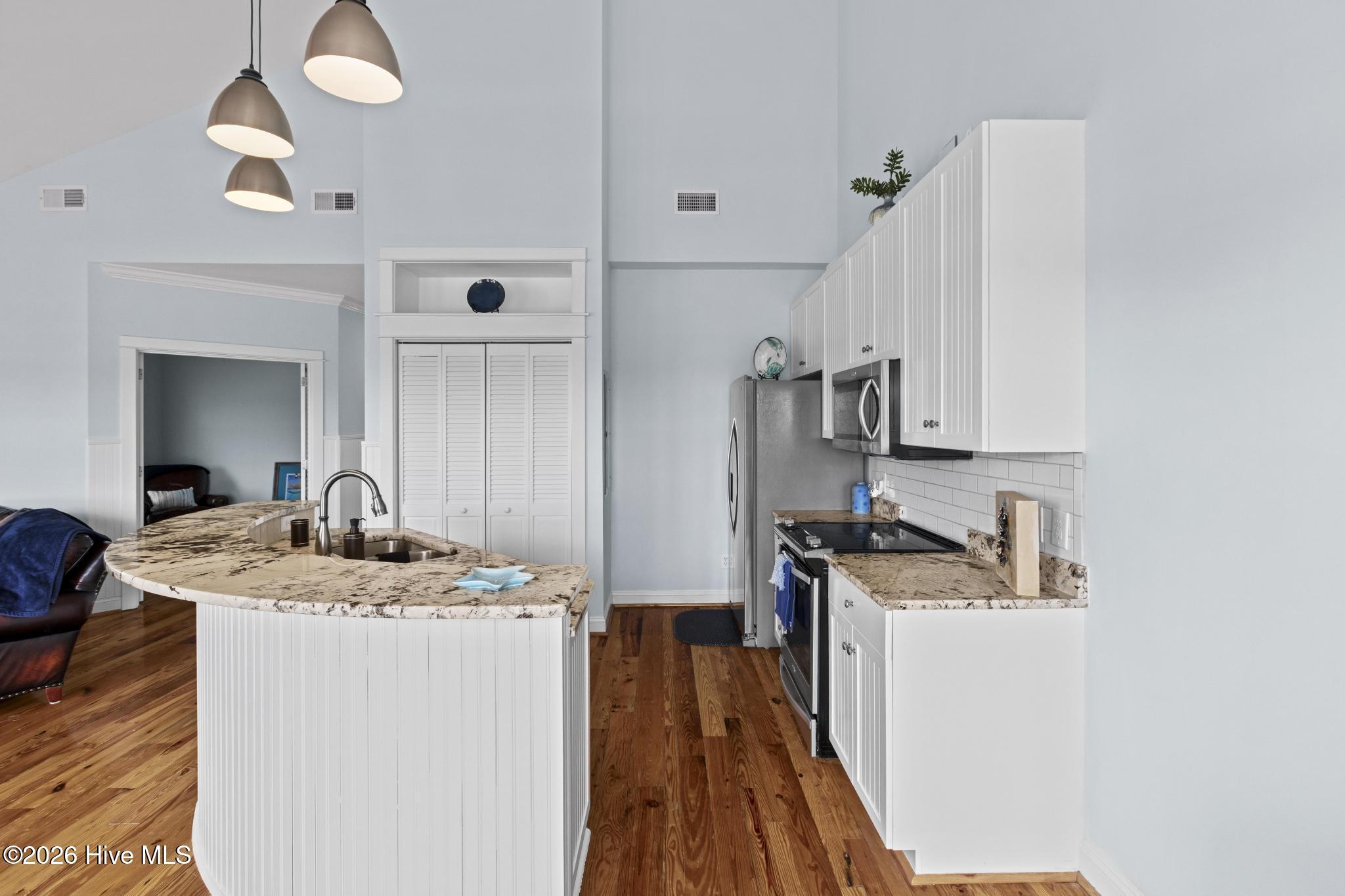 112 Oakleaf Drive 1003-a Property Photo 27