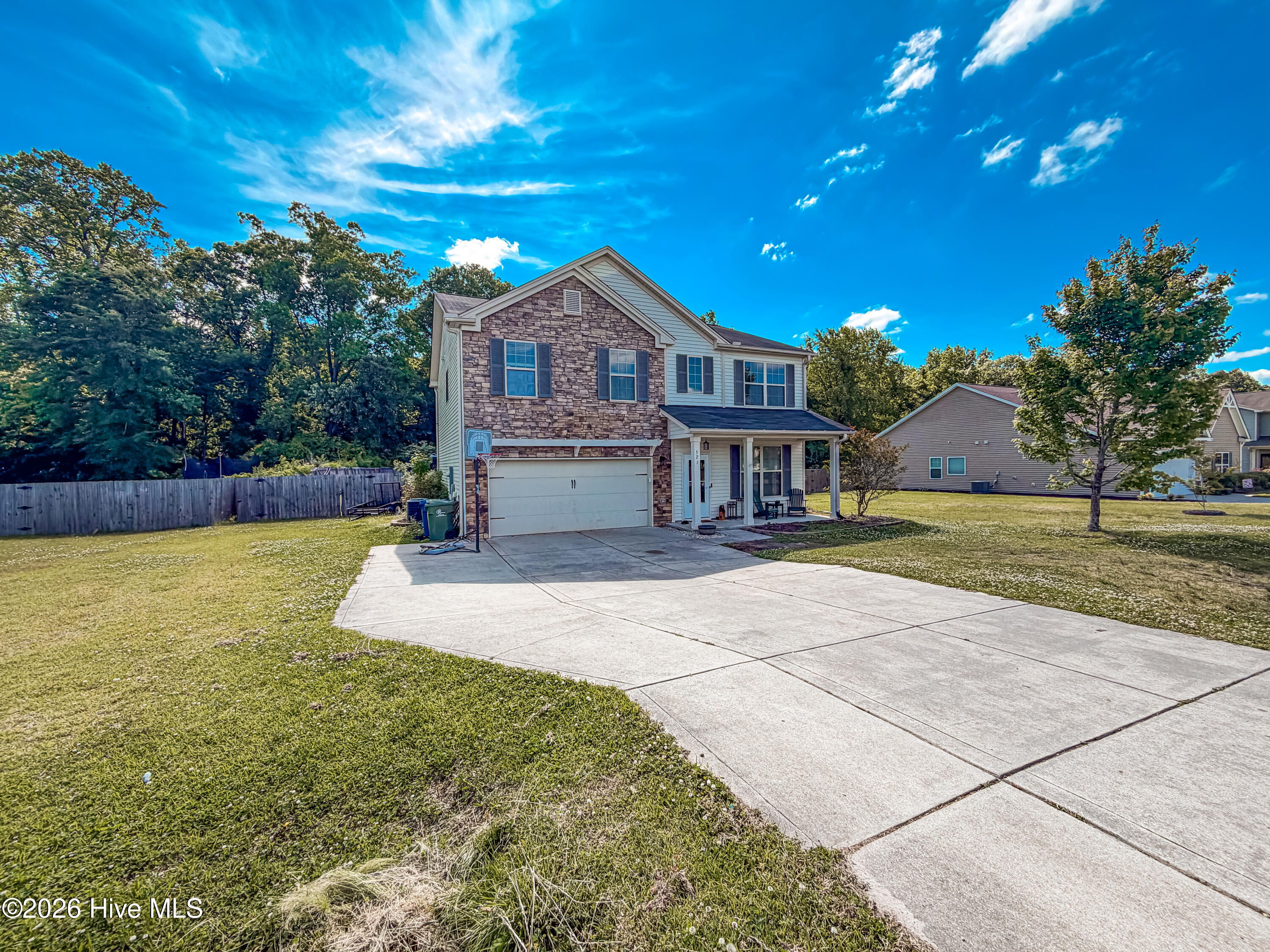 521 Shelmore Lane Property Photo 3
