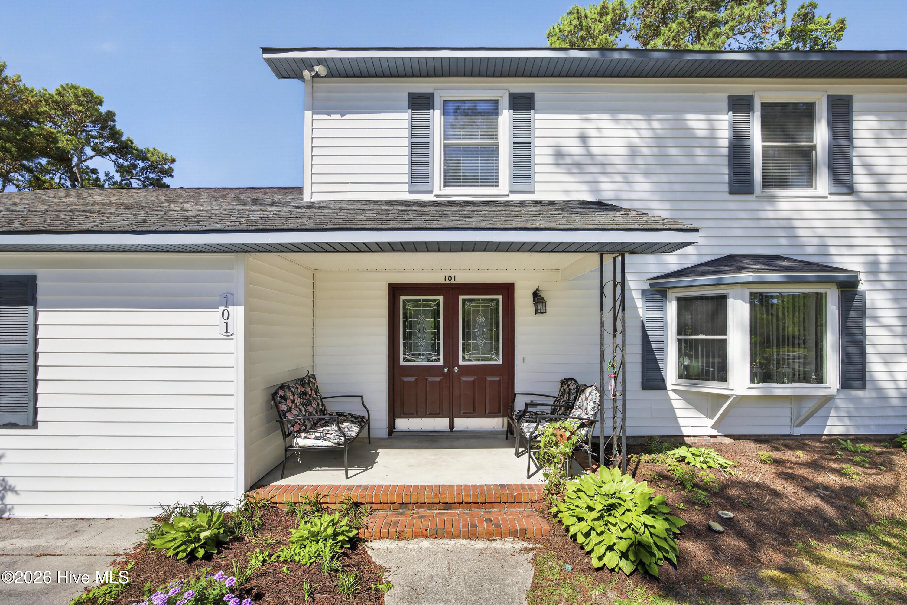 101 Doughton Road Property Photo 6