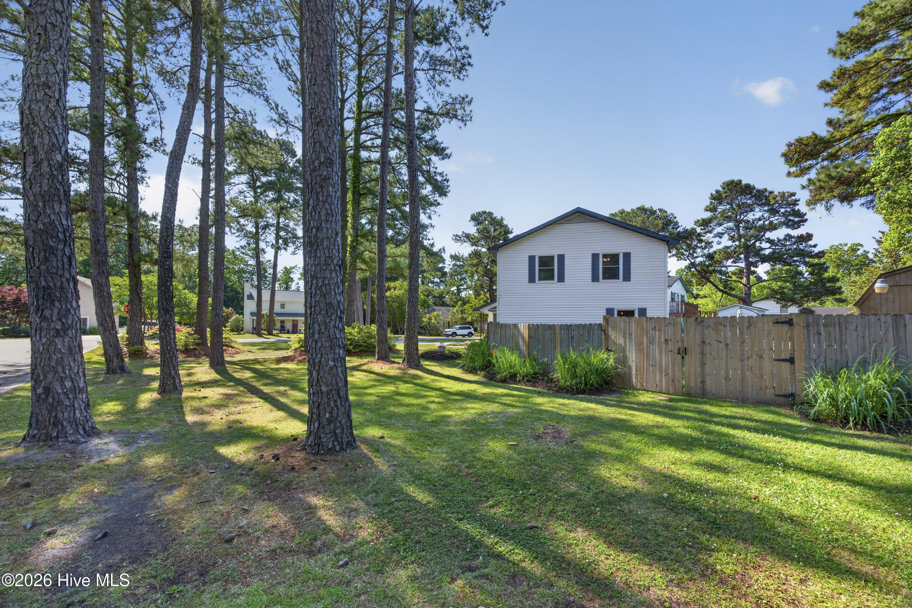 101 Doughton Road Property Photo 8