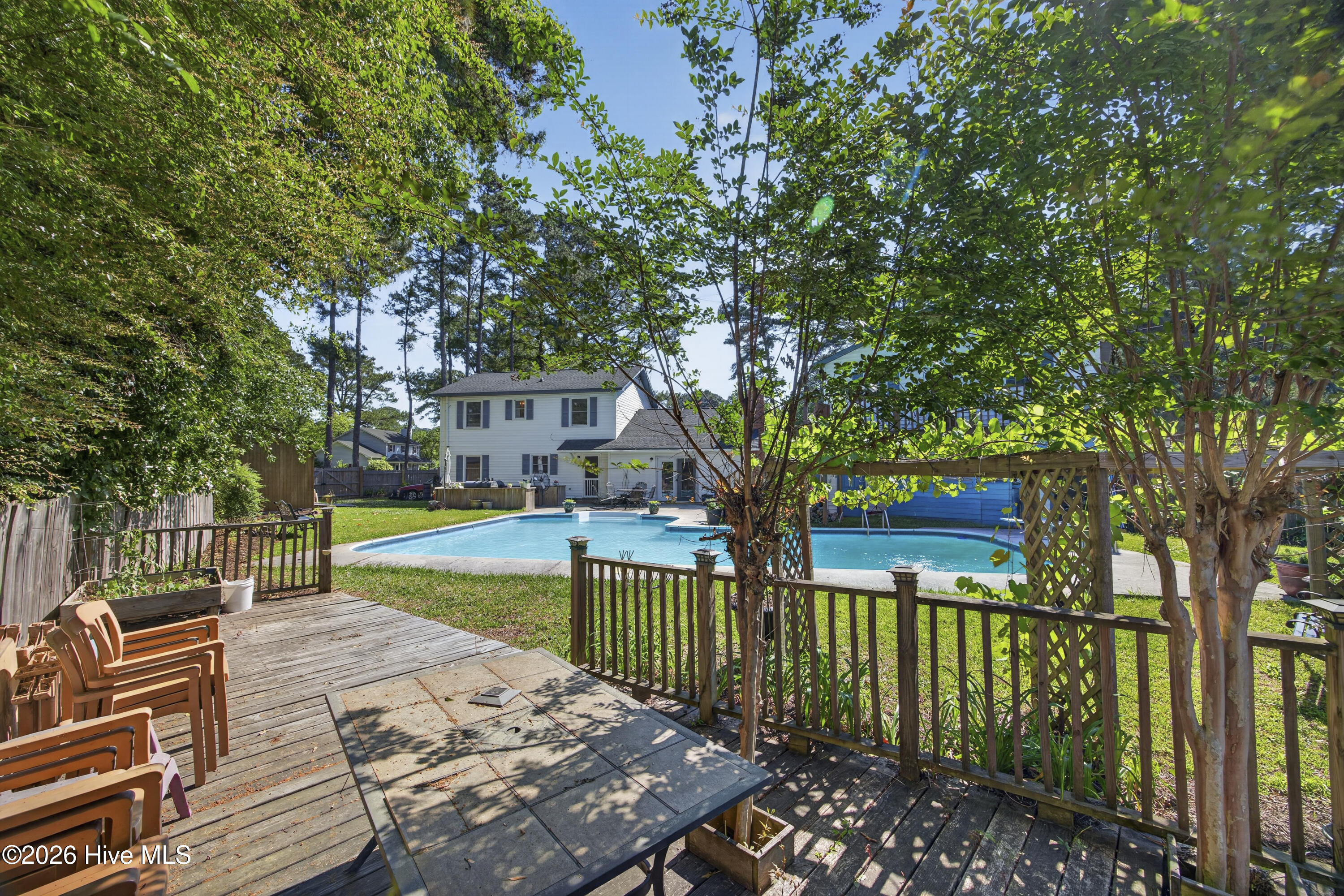 101 Doughton Road Property Photo 13