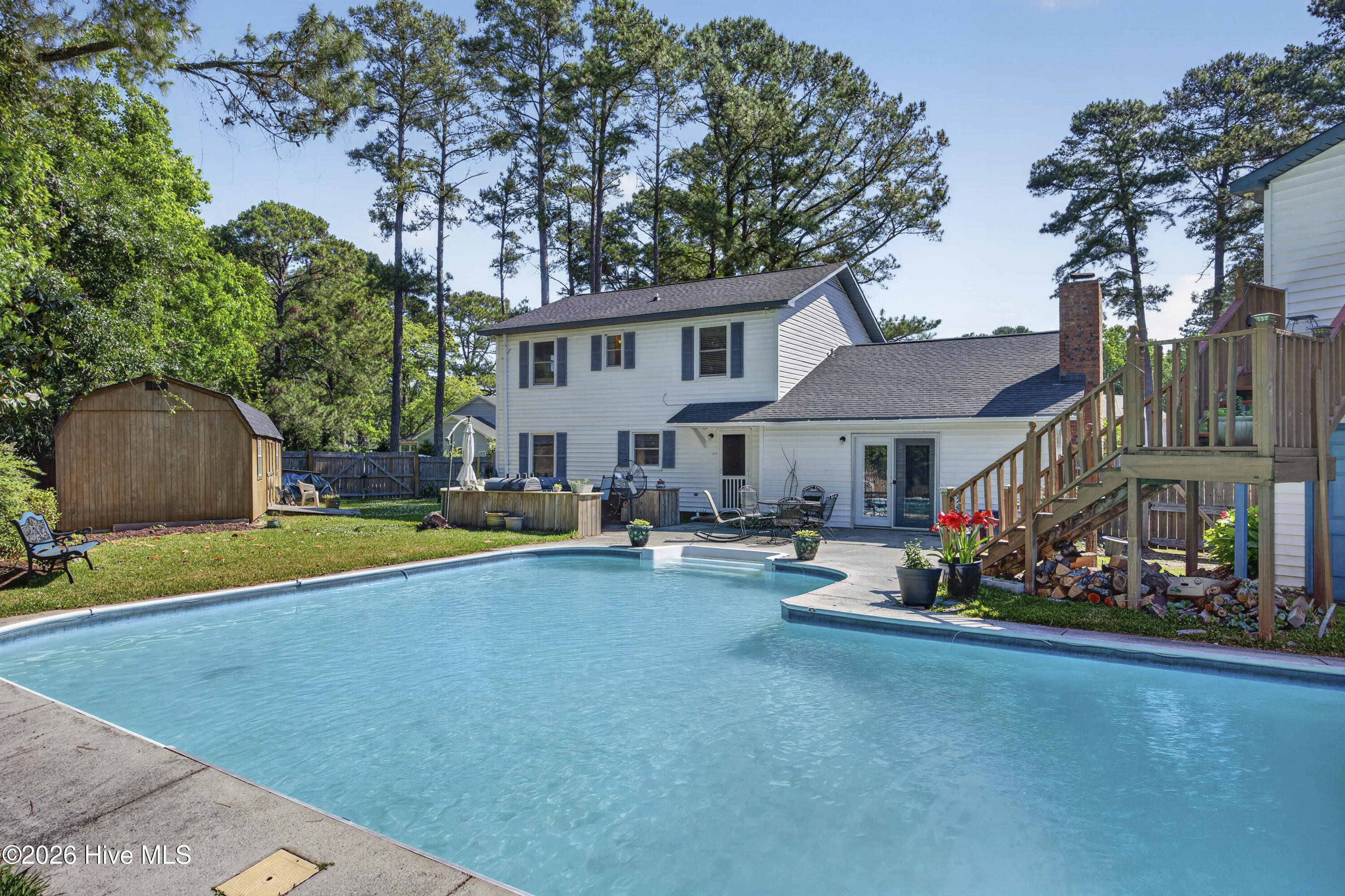 101 Doughton Road Property Photo 15