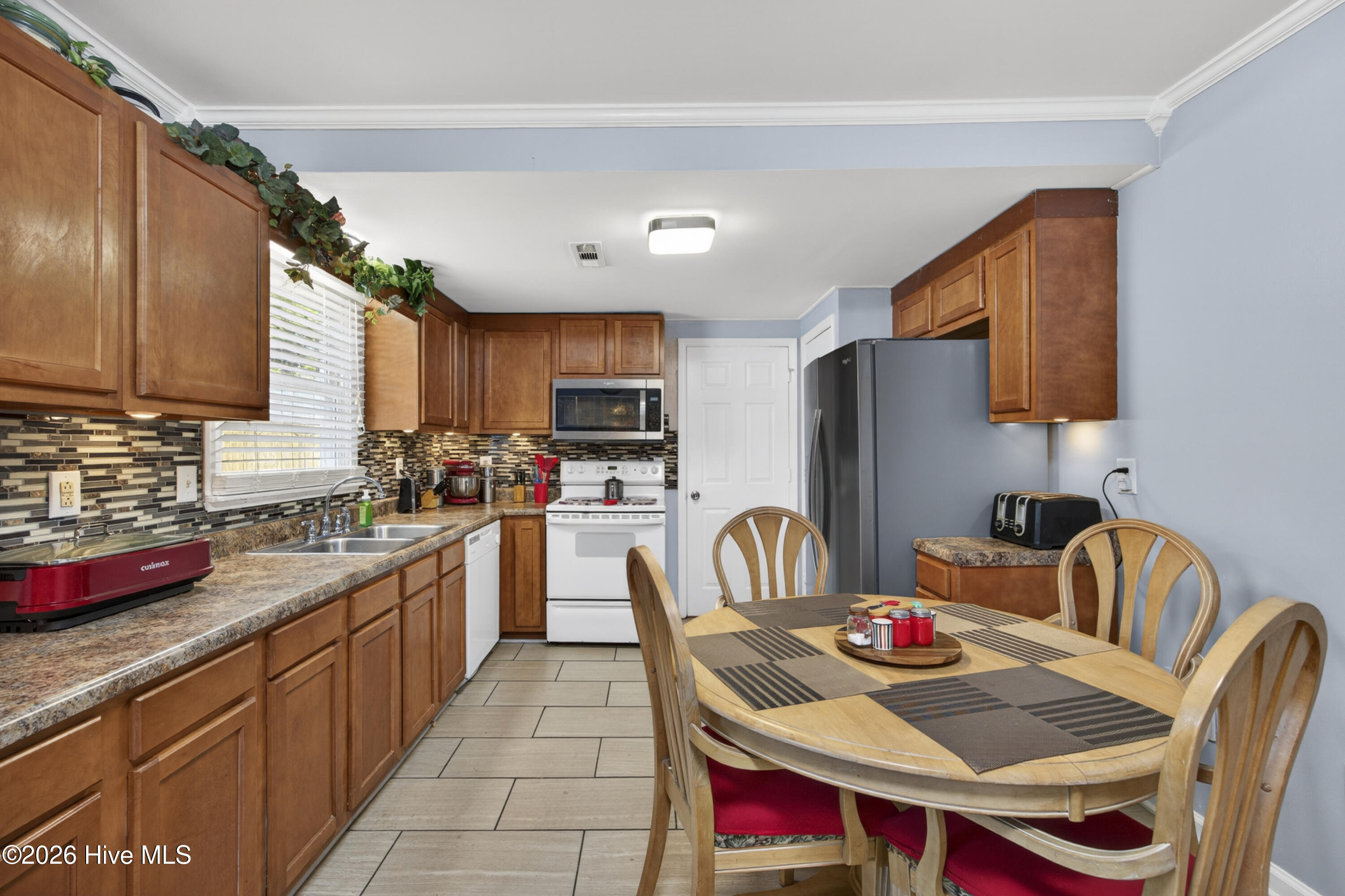 101 Doughton Road Property Photo 38