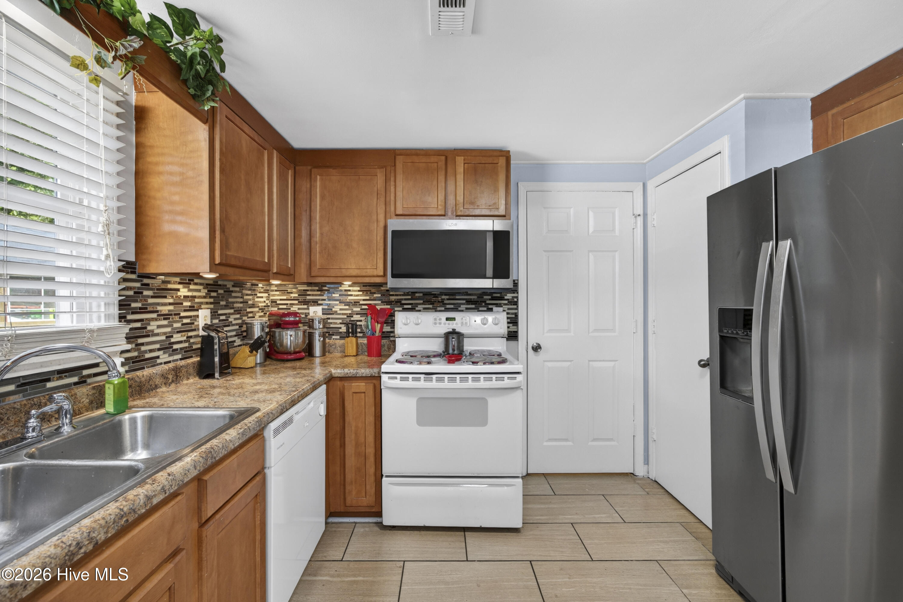 101 Doughton Road Property Photo 43