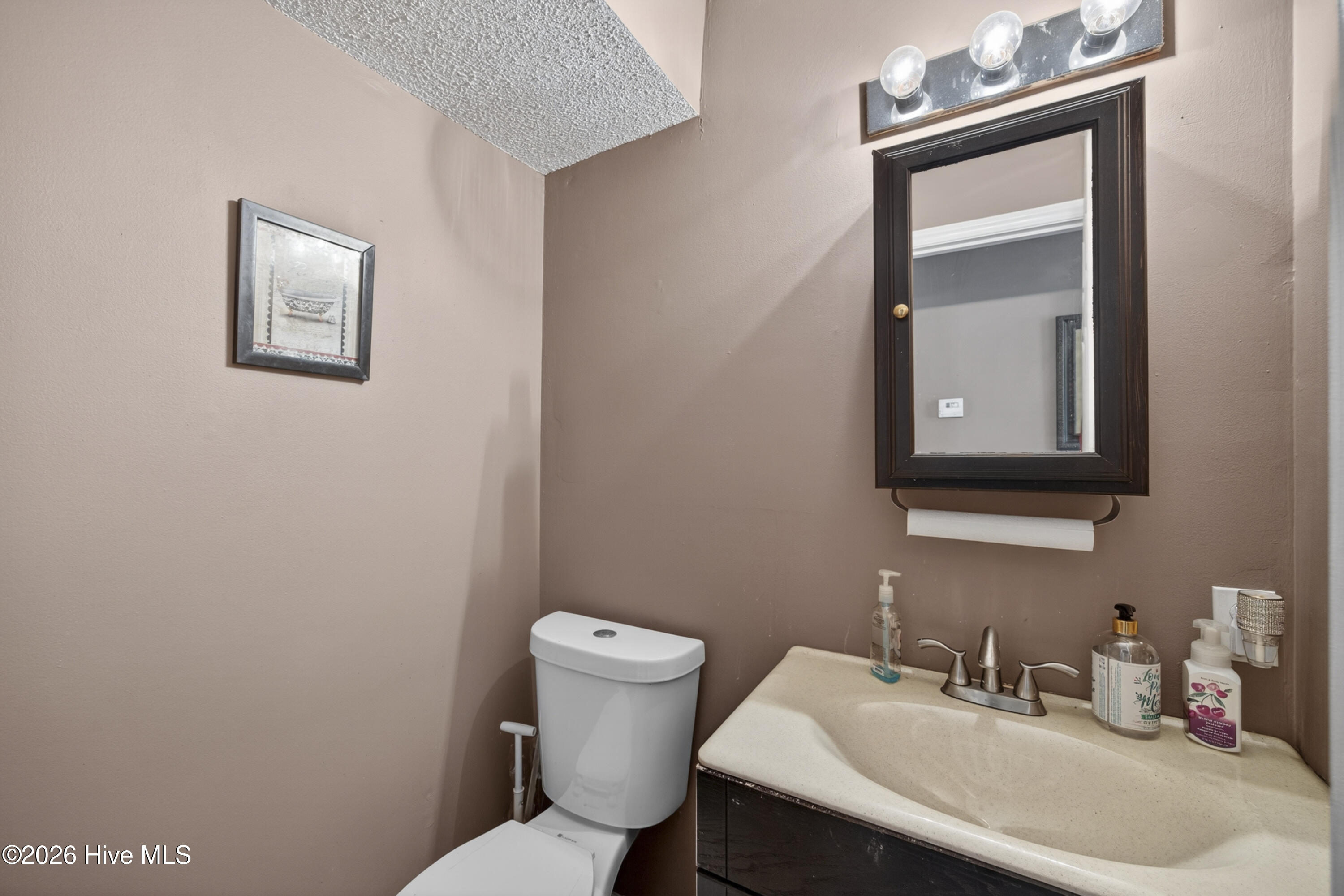 101 Doughton Road Property Photo 44