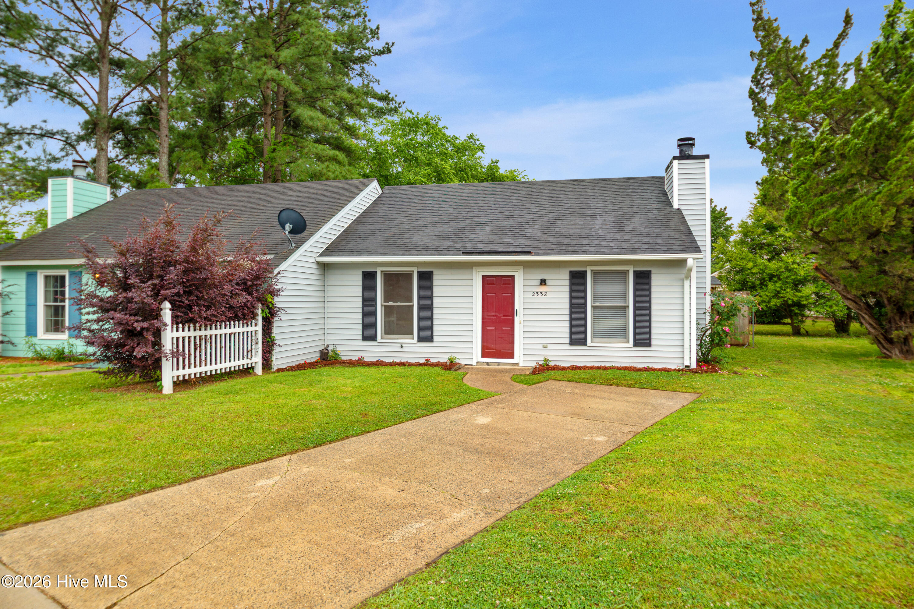 2332 Villa Drive Property Photo 4