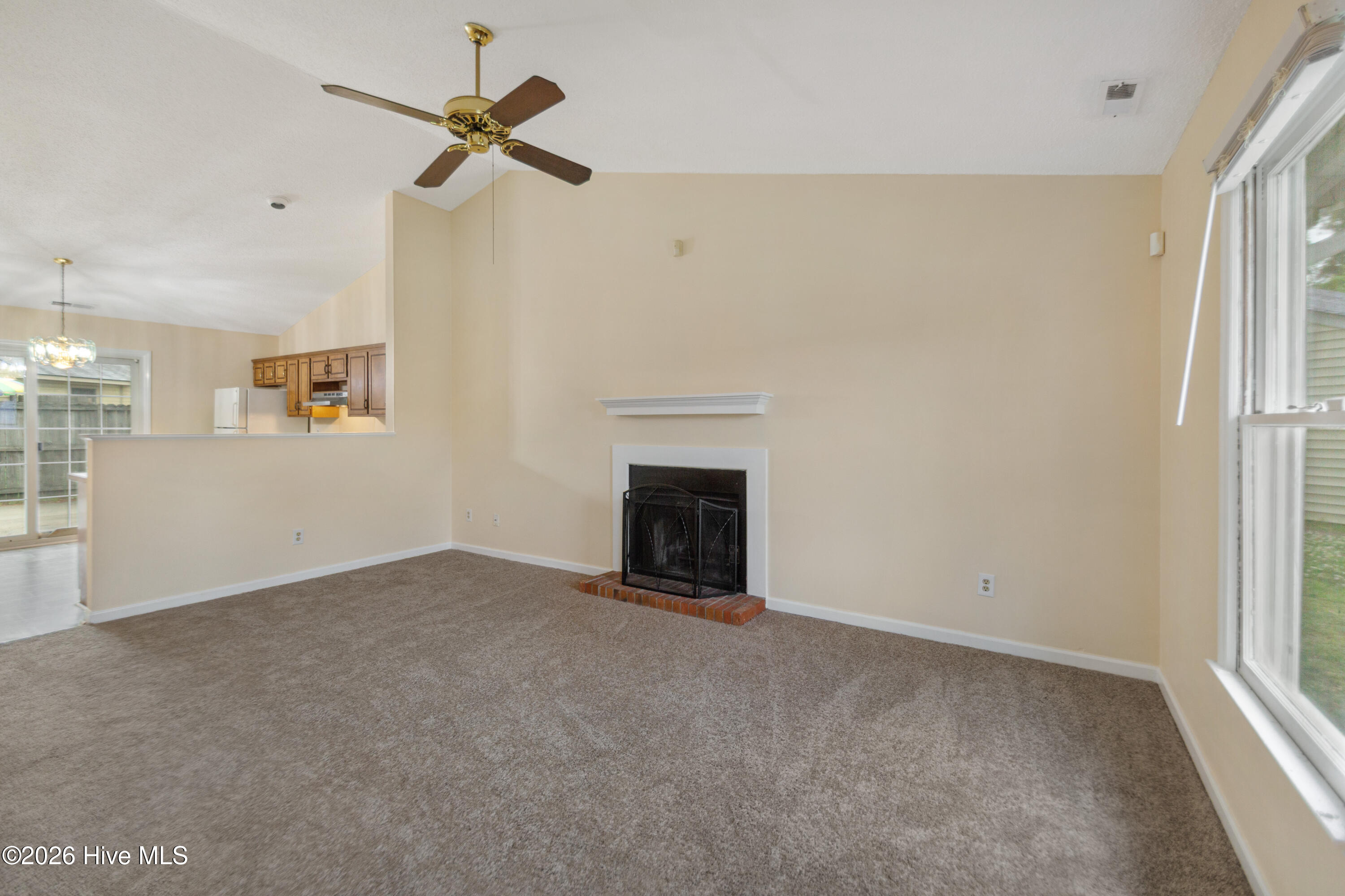 2332 Villa Drive Property Photo 6