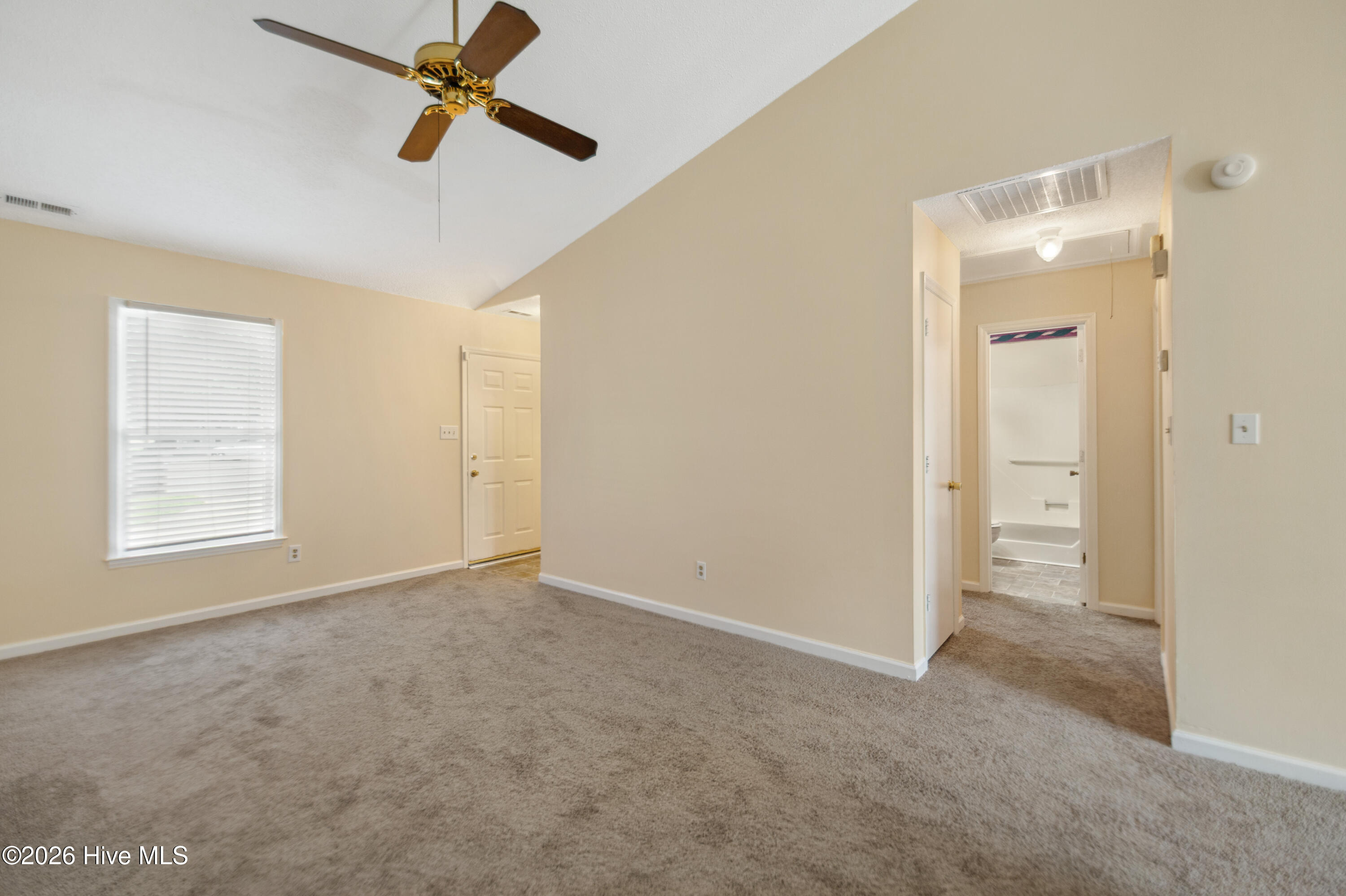 2332 Villa Drive Property Photo 11
