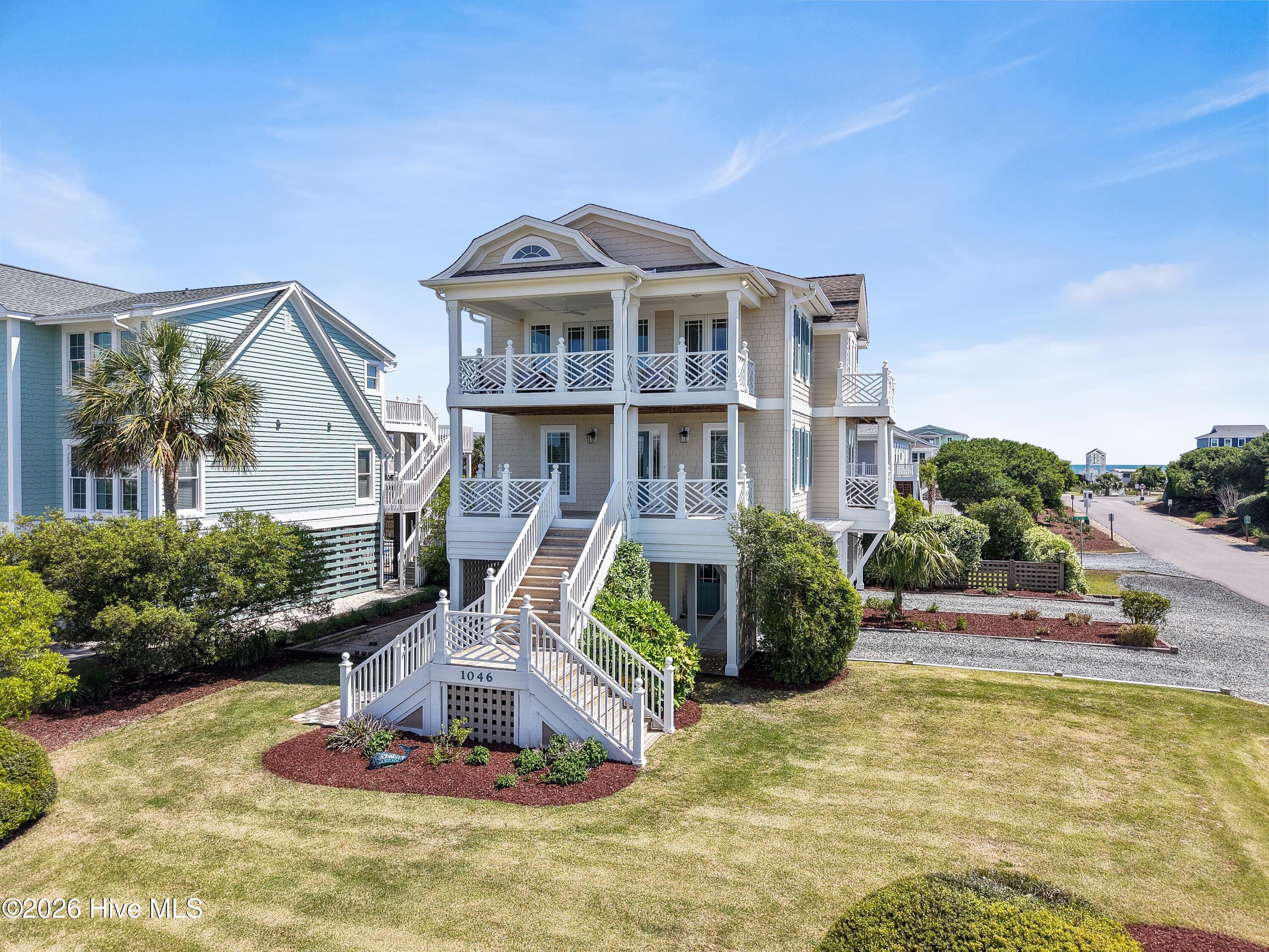 1046 Tide Ridge Drive Property Photo 4